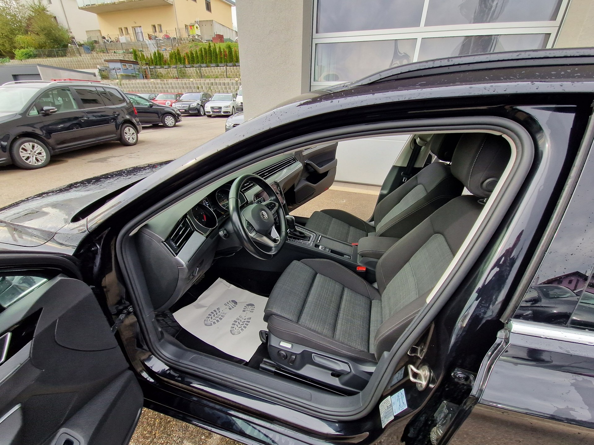 VW Passat 2.0 TDI BMT Business DSG-image-6