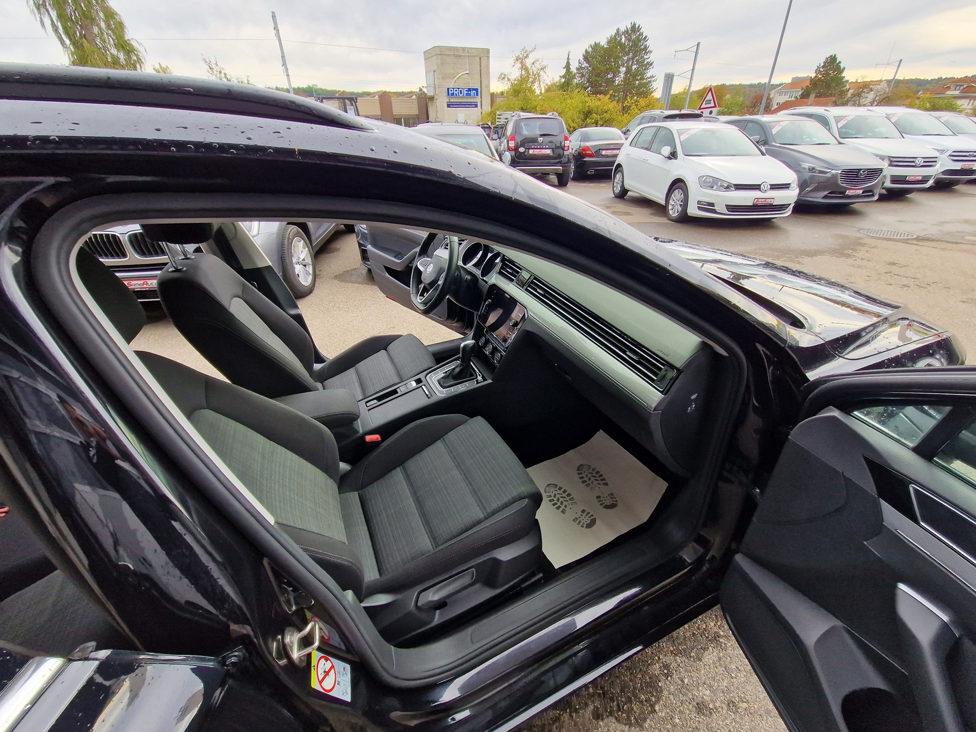 VW Passat 2.0 TDI BMT Business DSG-image-7