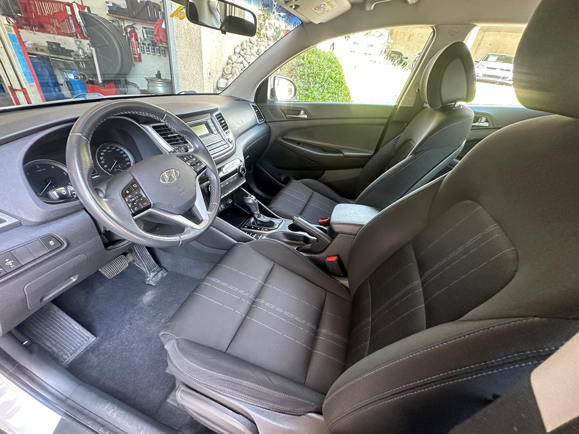 HYUNDAI Tucson 1.7 CRDI Origo 2WD-image-5