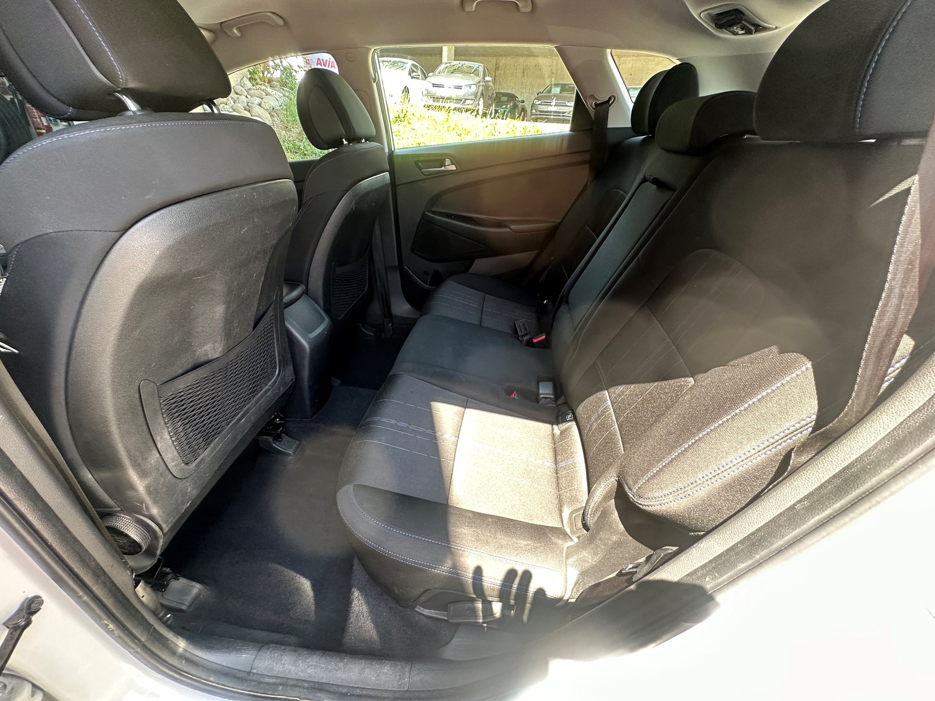 HYUNDAI Tucson 1.7 CRDI Origo 2WD-image-12