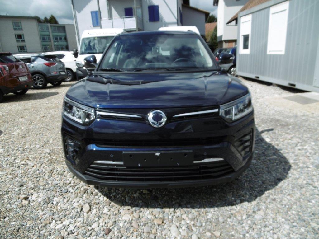 KGM-SsangYong Tivoli 1.5 T-Gdi Blackline 4WD-showroom-element-1