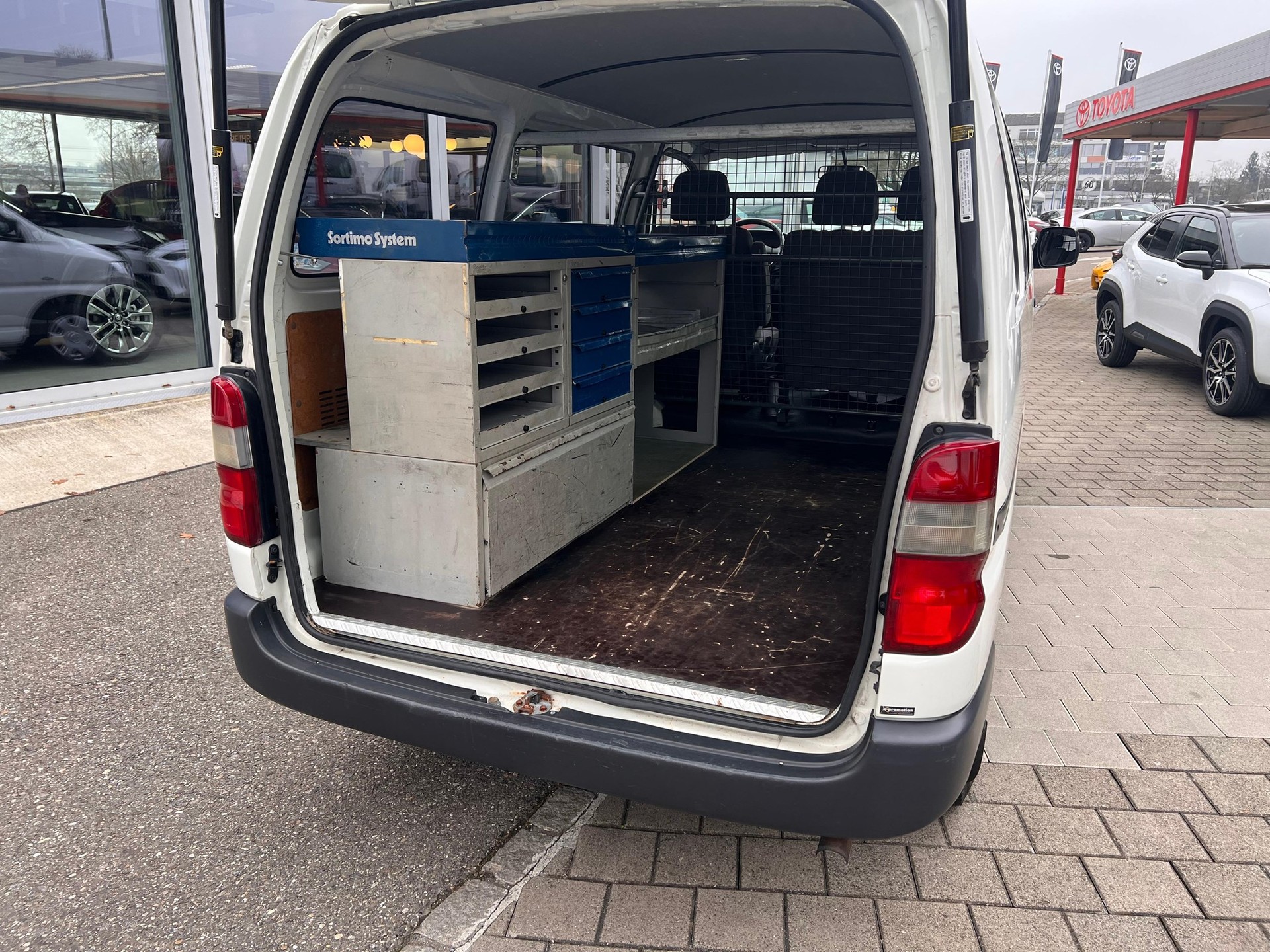 TOYOTA HI-ACE HIACE Kaw. 2.5 D-4D 4T.-image-5