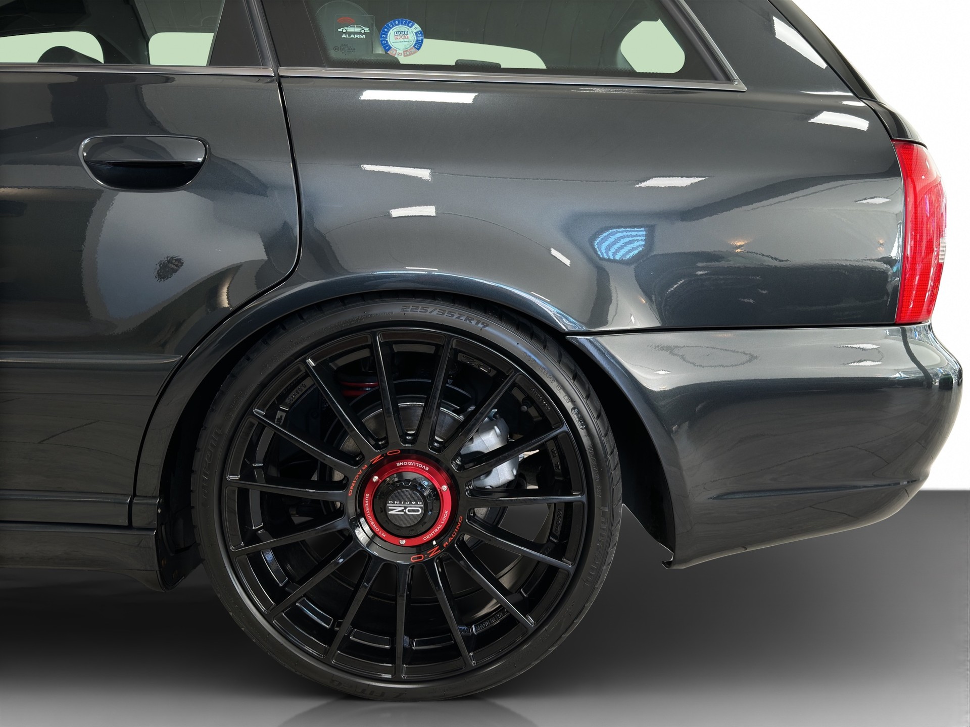 AUDI AUDI S4 Avant Quattro 2.7 V6 Bi-turbo-image-14