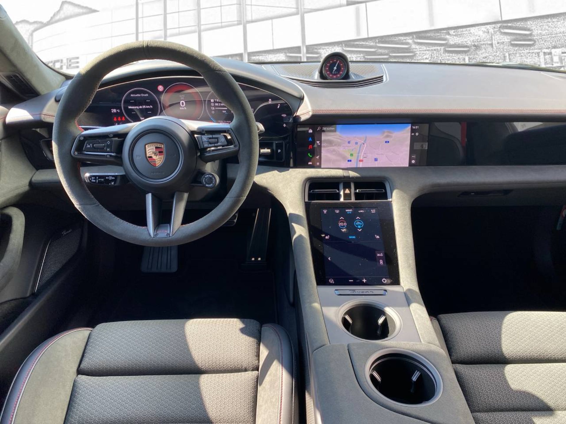PORSCHE Taycan GTS-image-4