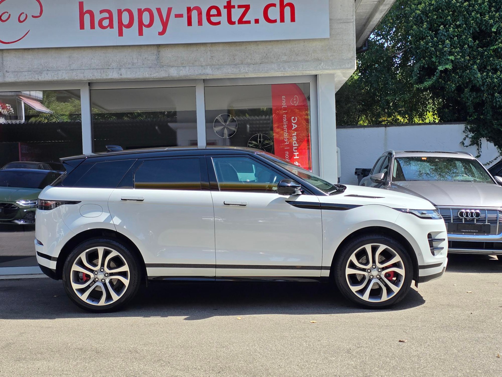 LAND ROVER Range Rover Evoque R-Dynamic P 250 AB AT9-image-1