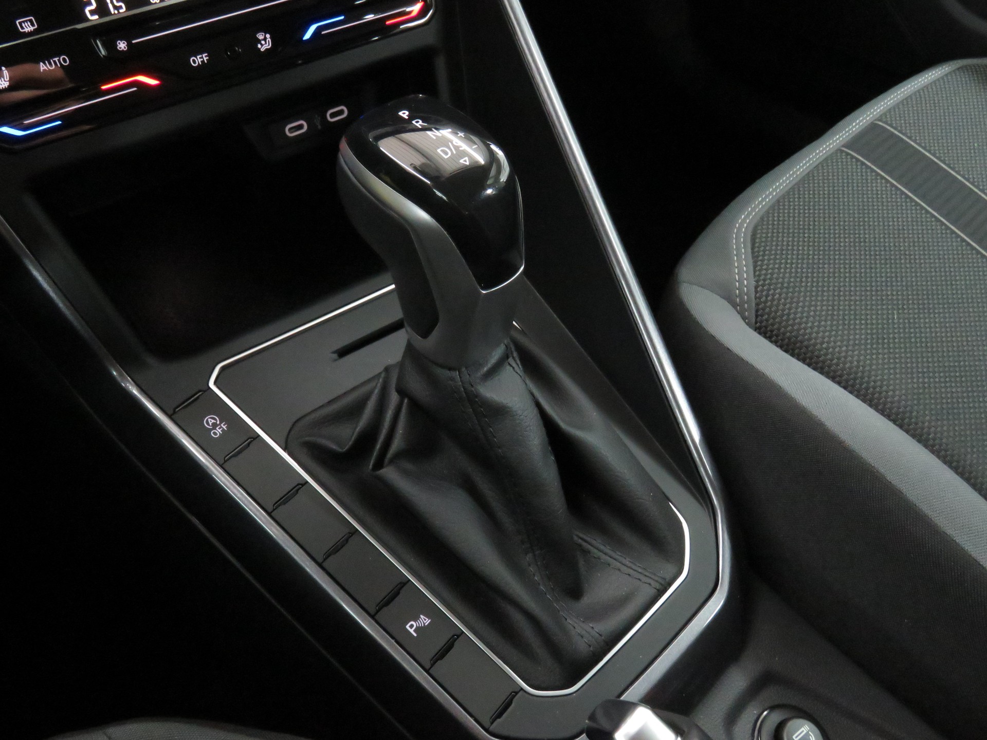 VW Polo 1.0 TSI Style DSG (Automat)-image-16