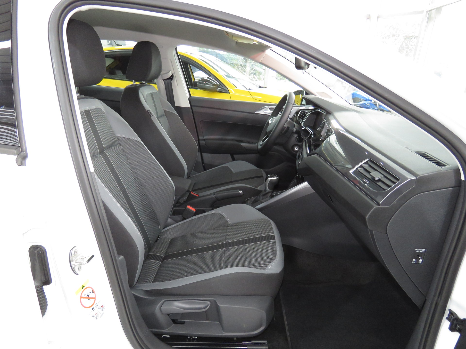 VW Polo 1.0 TSI Style DSG (Automat)-image-13