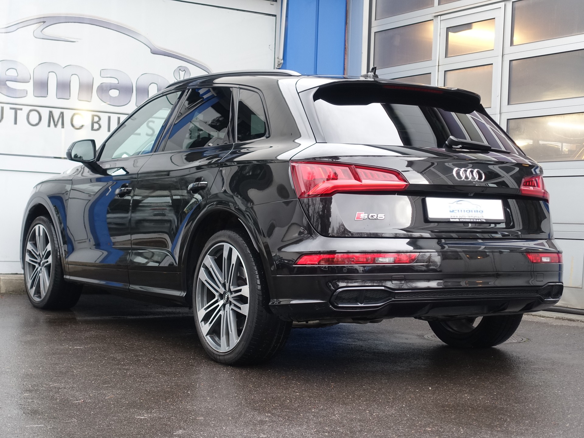 AUDI SQ5 TDI quattro tiptronic-image-3