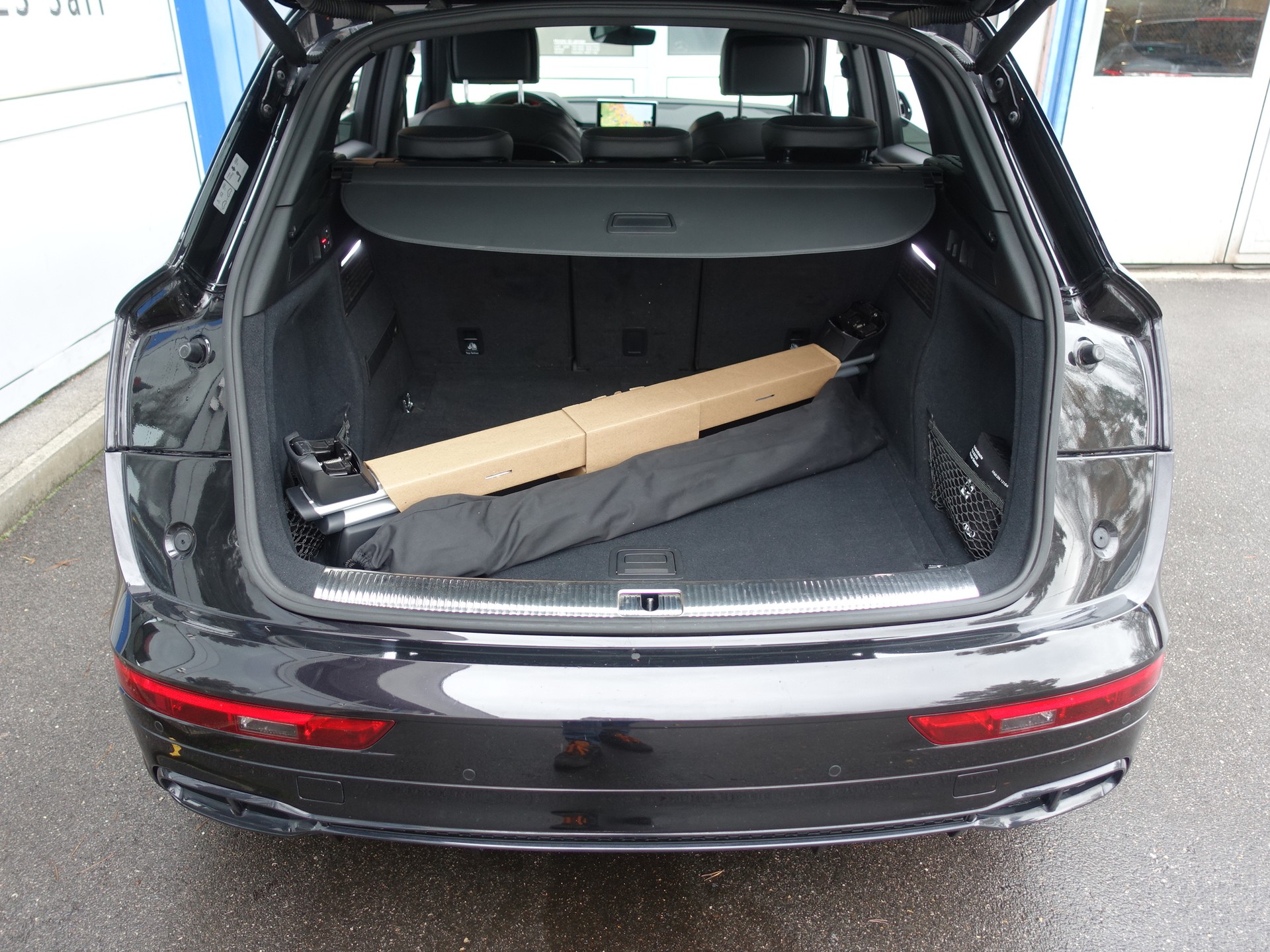 AUDI SQ5 TDI quattro tiptronic-image-16