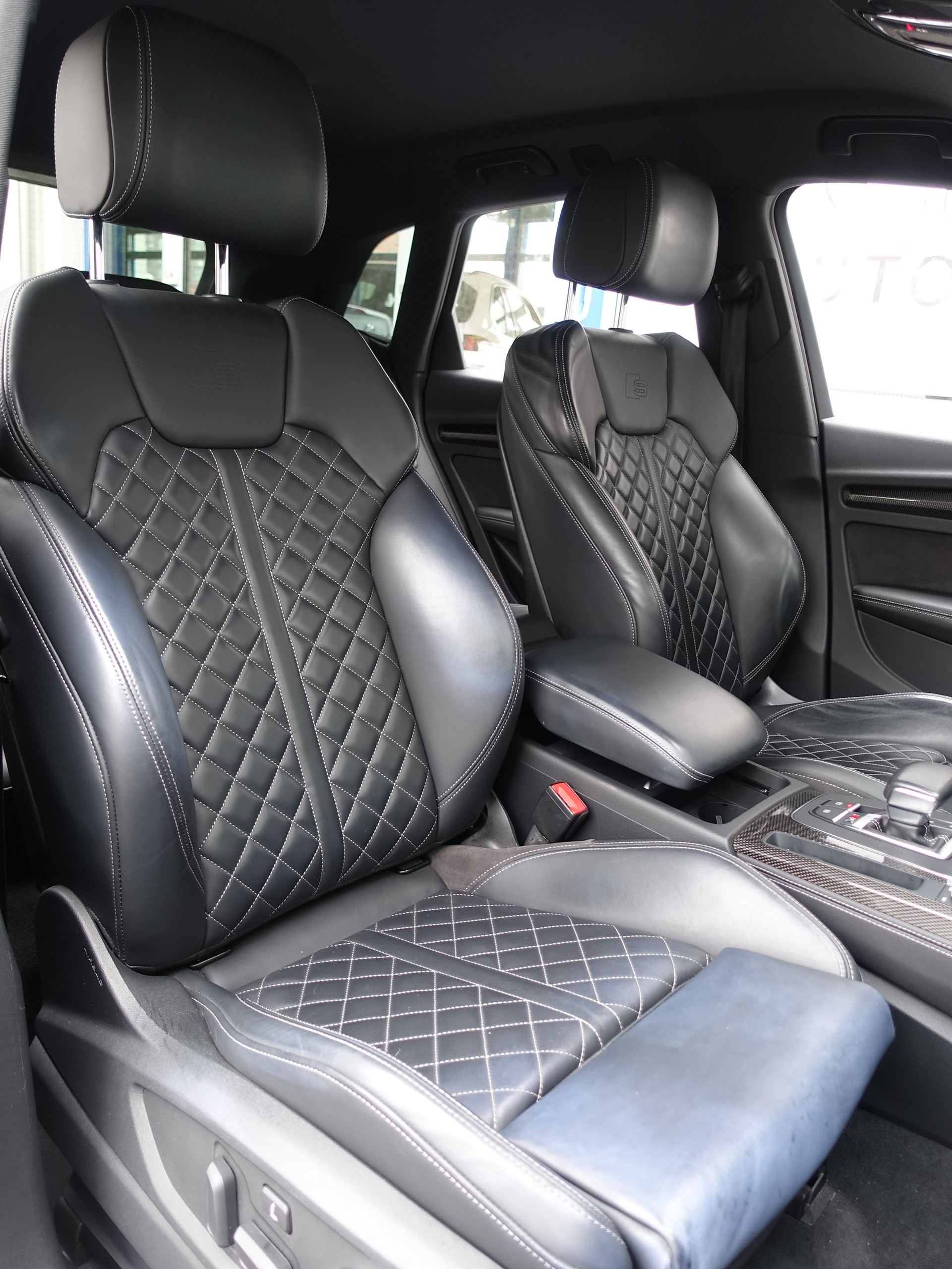 AUDI SQ5 TDI quattro tiptronic-image-10