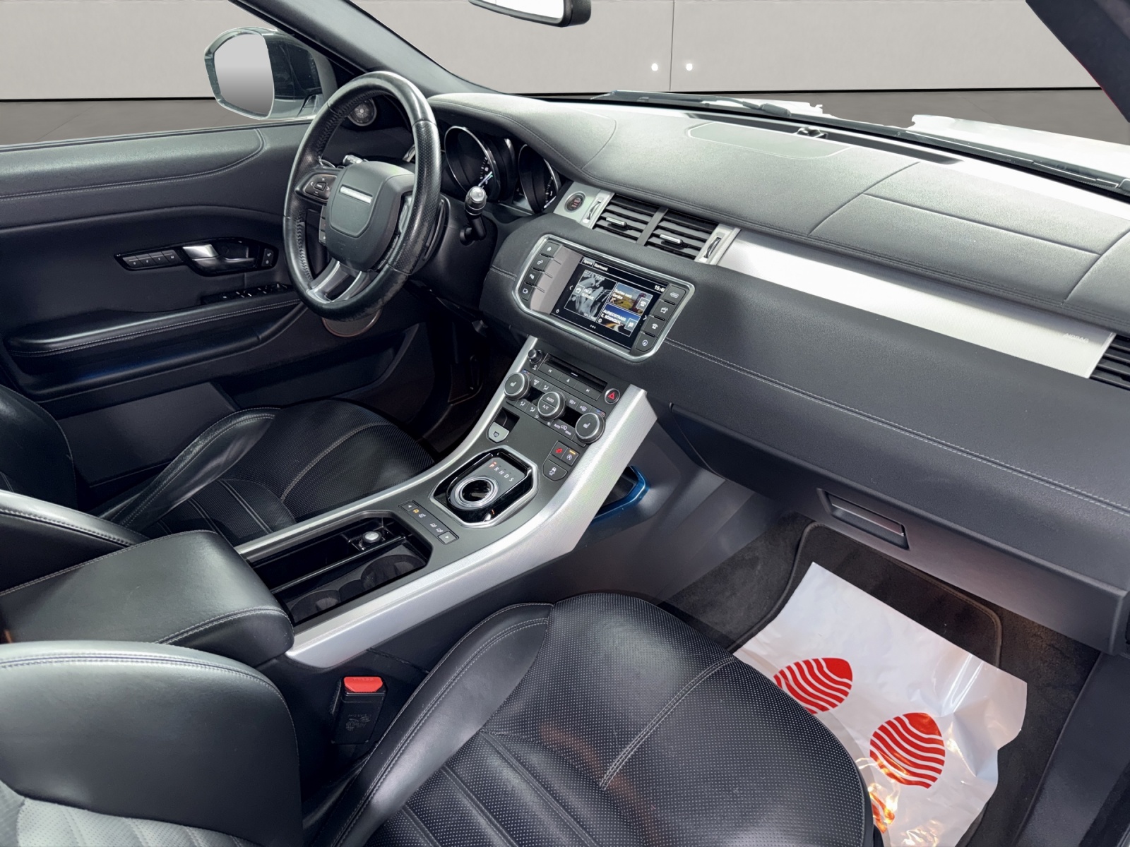 LAND ROVER Range Rover Evoque 2.0 Si4 Autobiography AT9-image-14