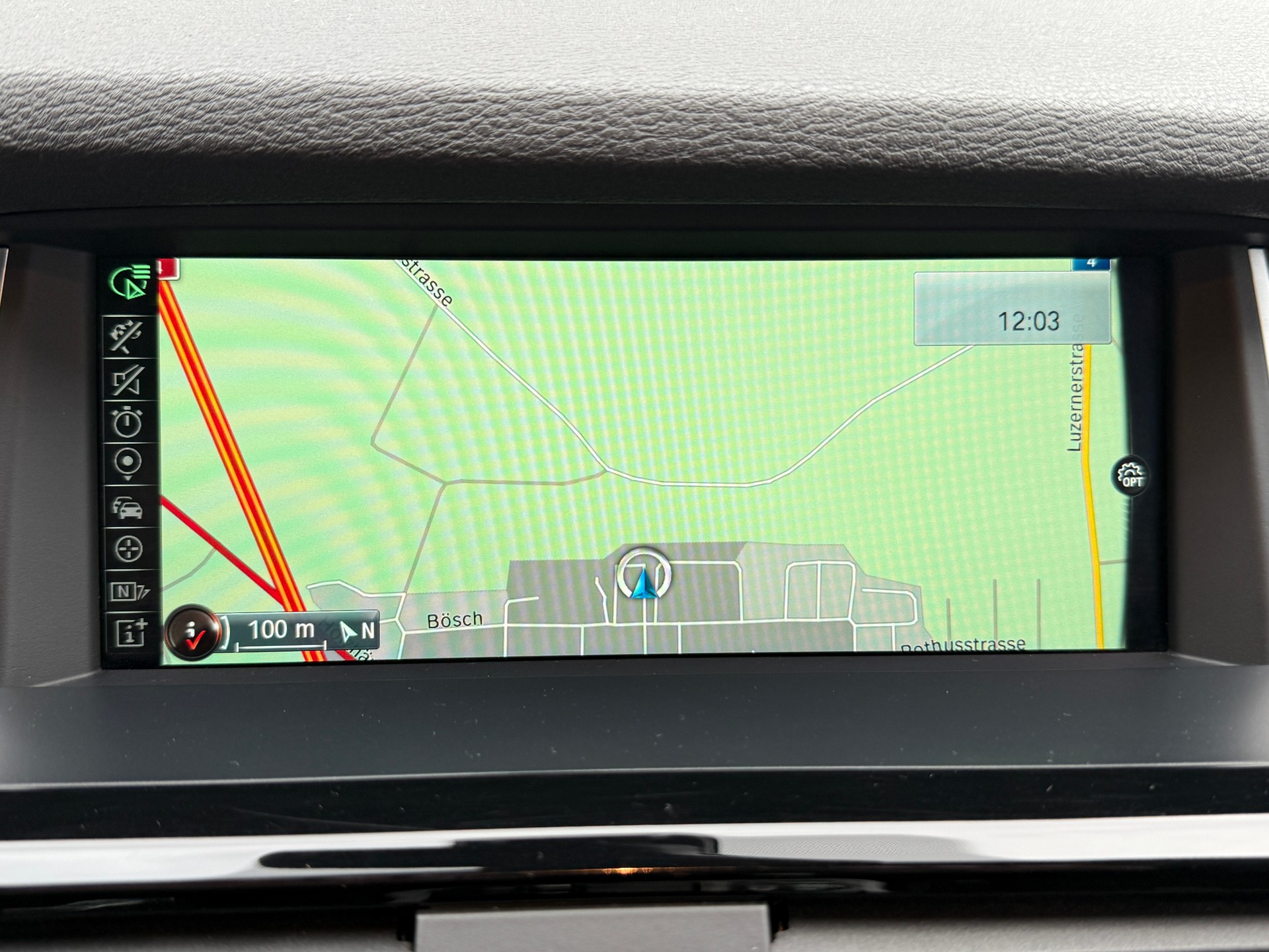 BMW X4 30d xDrive SAG-image-17
