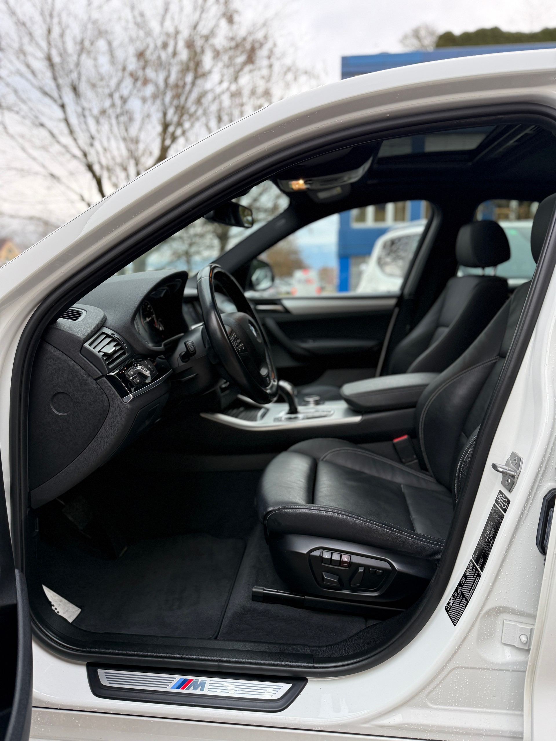 BMW X4 30d xDrive SAG-image-9