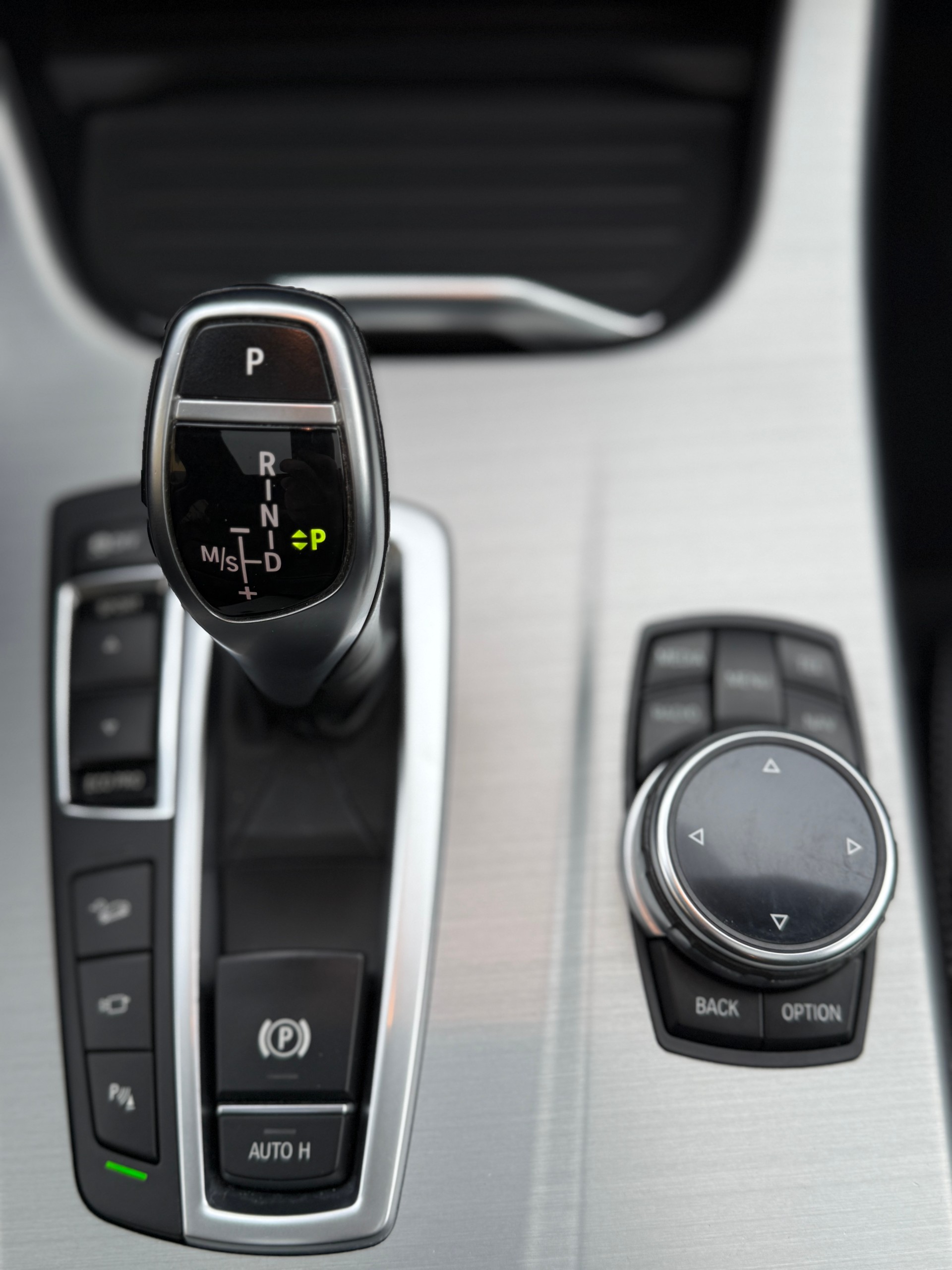 BMW X4 30d xDrive SAG-image-14