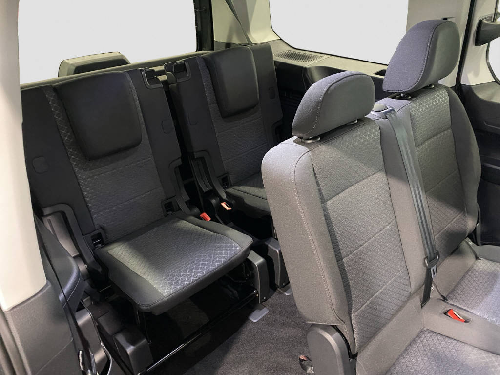 FORD TOURNEO CONNECT Grand 2.0 EcoBlue 122 PS Titanium-image-16