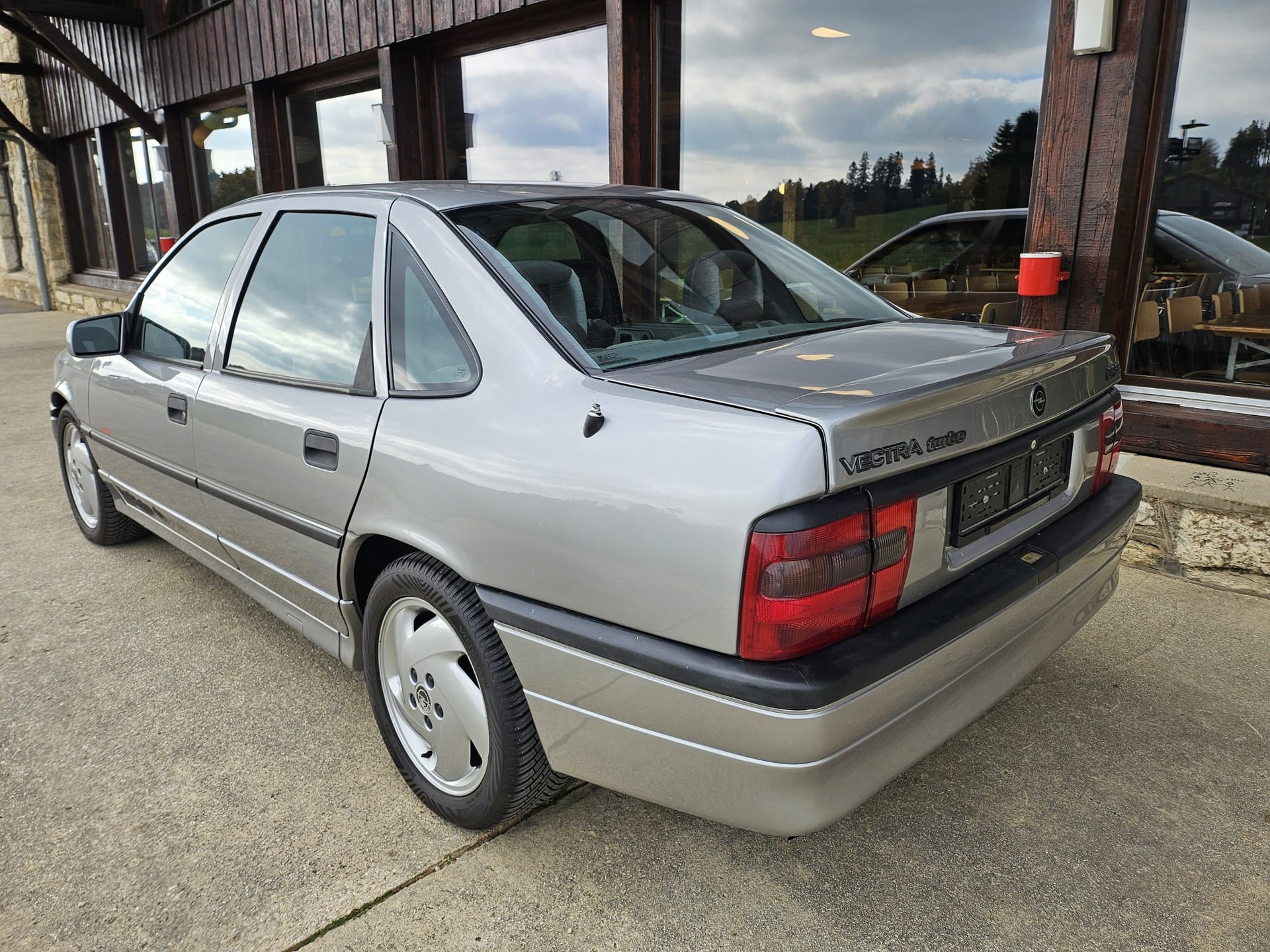 OPEL 2.0 i TURBO 4X4 SEHR GUTE ZUSTAND TRES BON ETAT-image-9