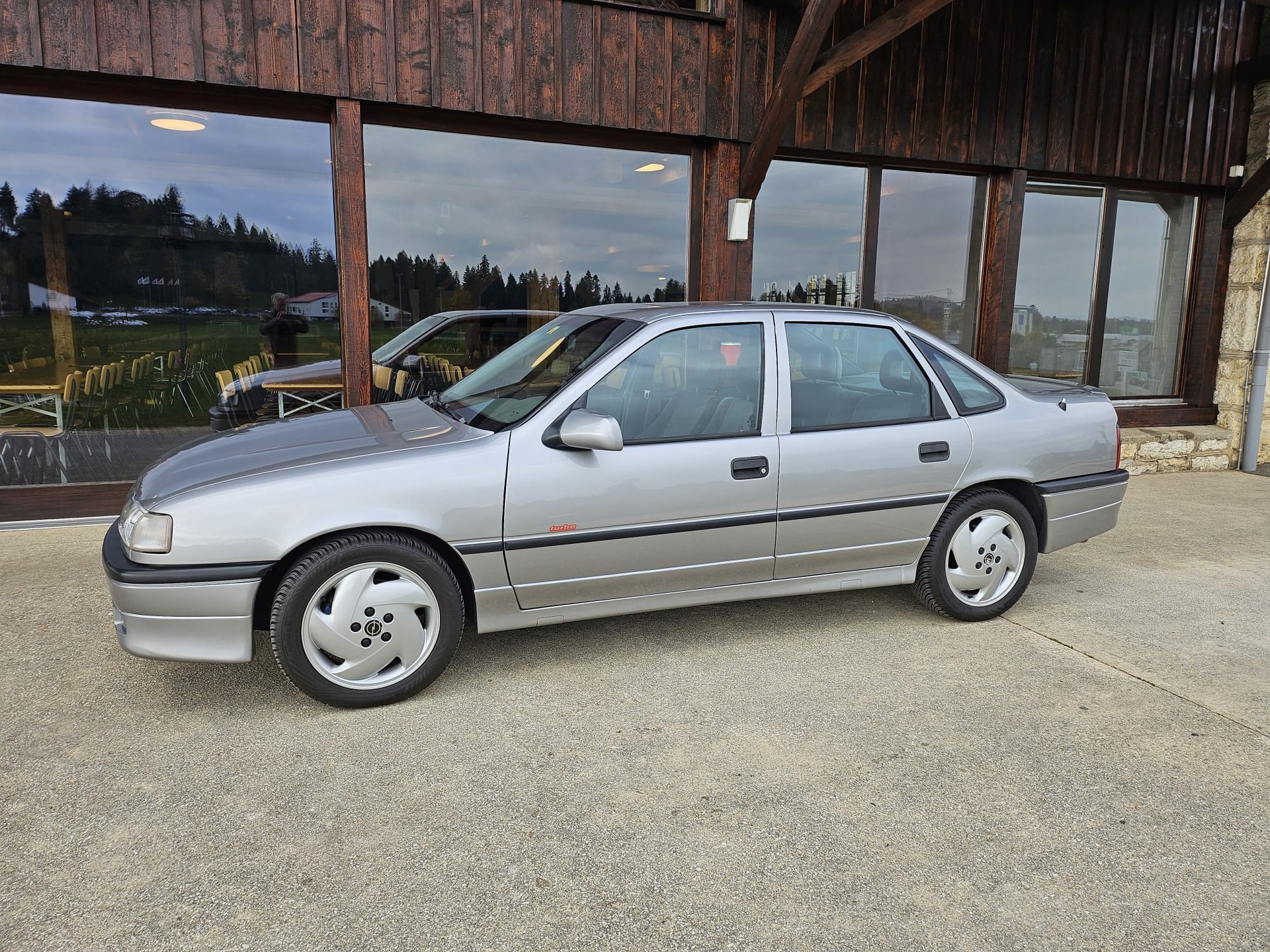 OPEL 2.0 i TURBO 4X4 SEHR GUTE ZUSTAND TRES BON ETAT-image-5