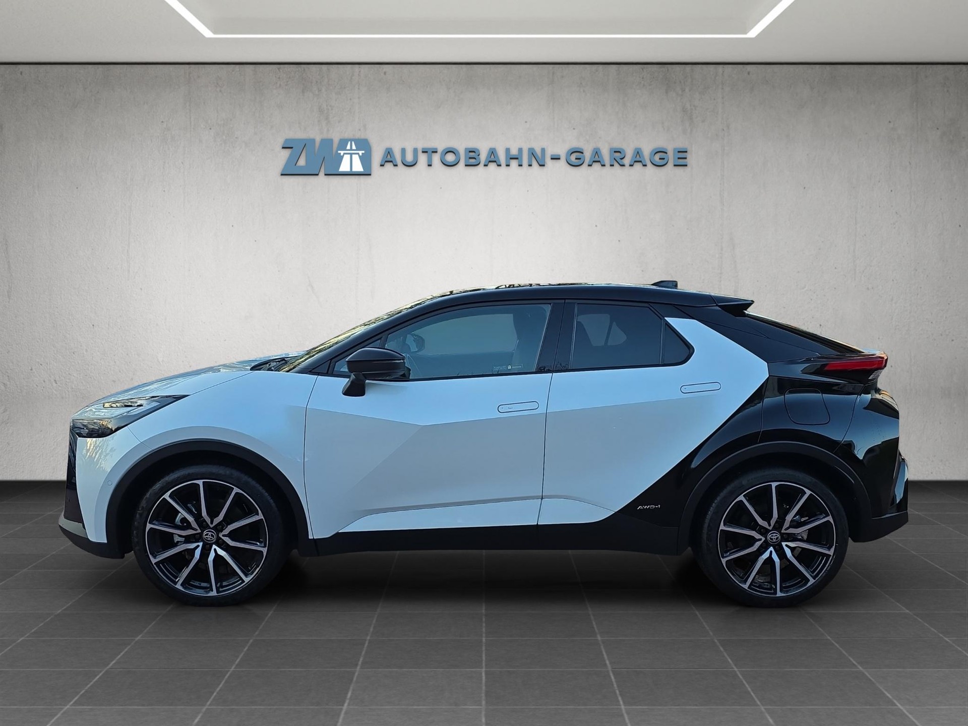 TOYOTA C-HR 2.0 HEV GR Sport Premiere 4x4-image-1