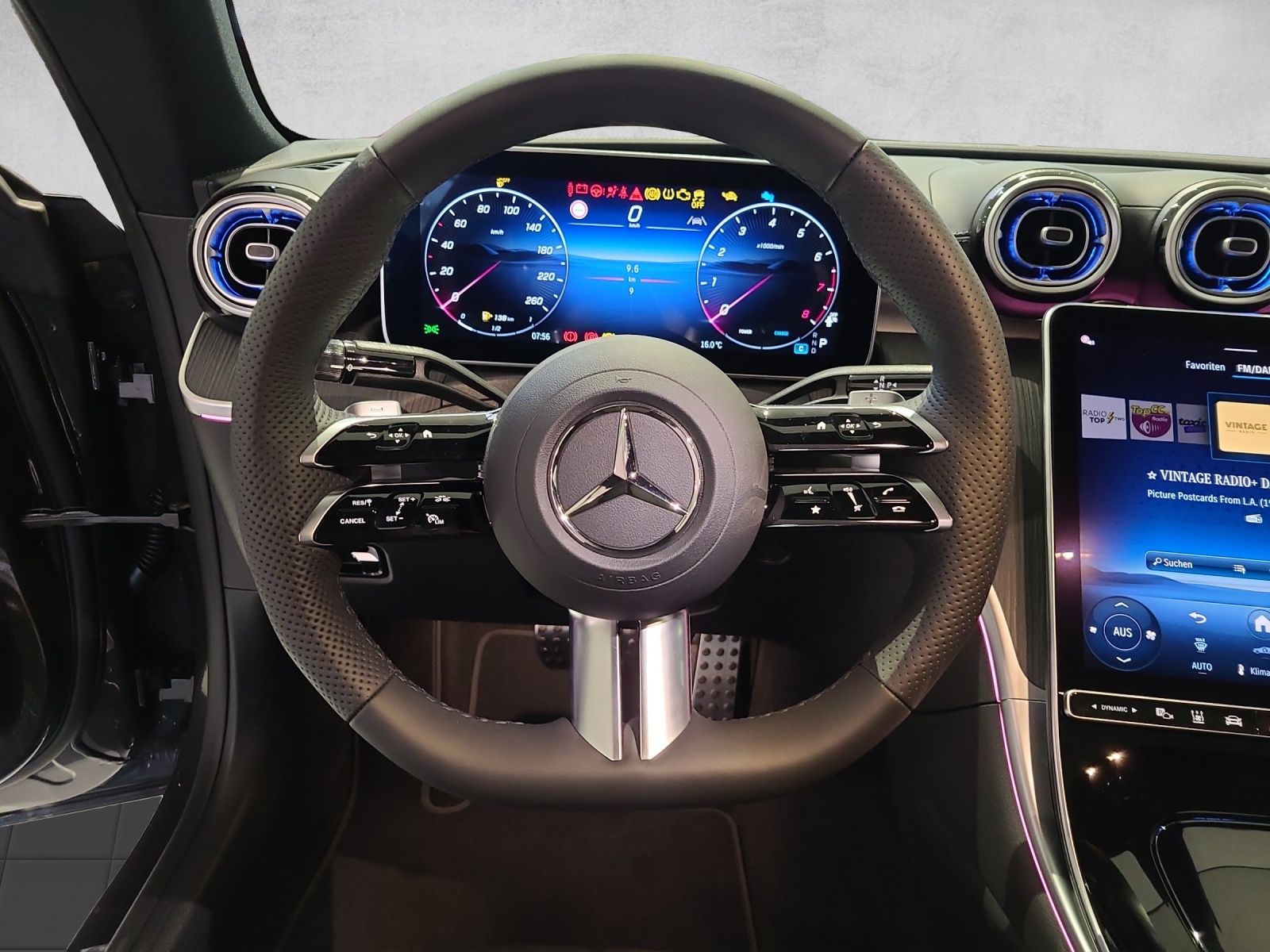 MERCEDES-BENZ CLE 300 Coupé 4Matic 9G-Tronic-image-12