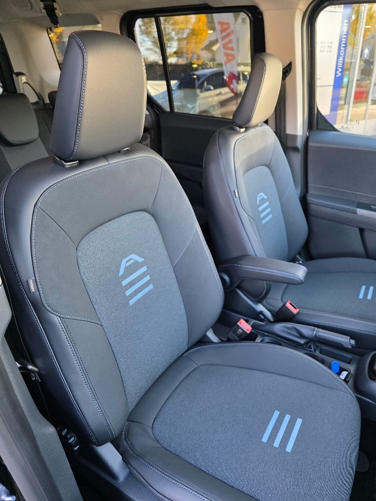 FORD Tourneo Courier 1.0 EcoBoost Active Automat-image-10