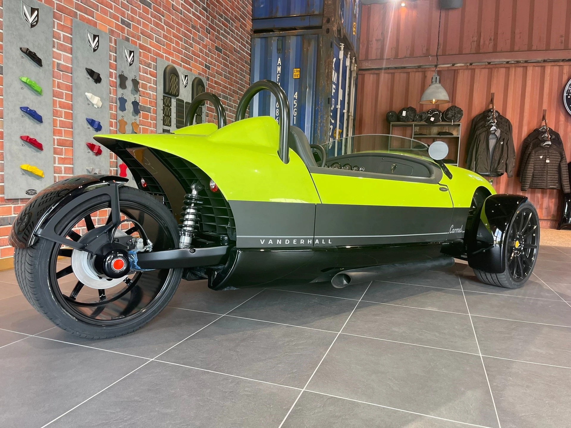 VANDERHALL Carmel Black Jack-image-6