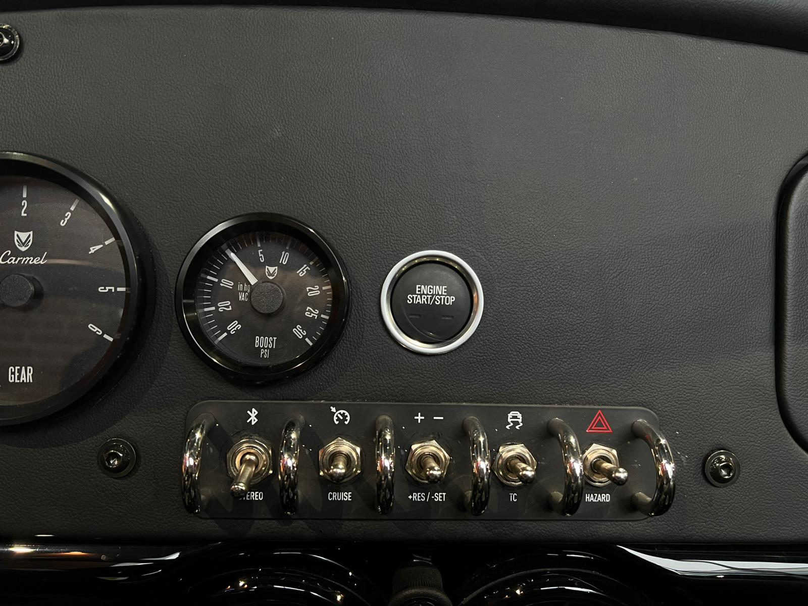 VANDERHALL Carmel Black Jack-image-12