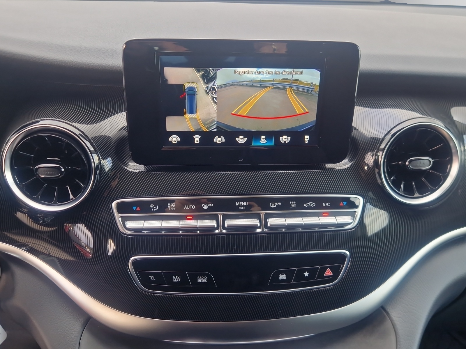 Image MERCEDES-BENZ V-220 V 220 d lang 4Matic 9G-Tronic