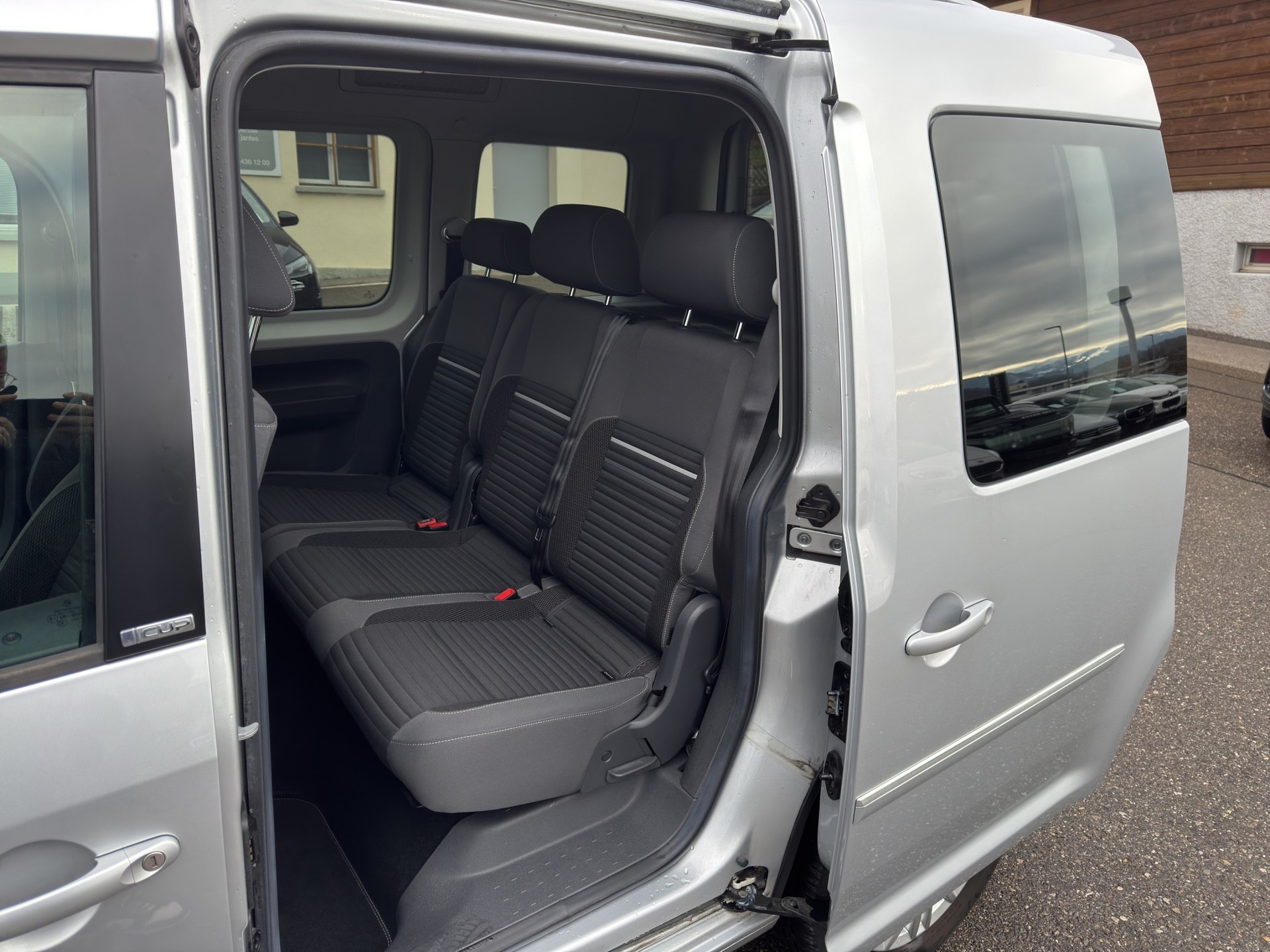 VW Caddy 1.2 TSI Trendline-image-9