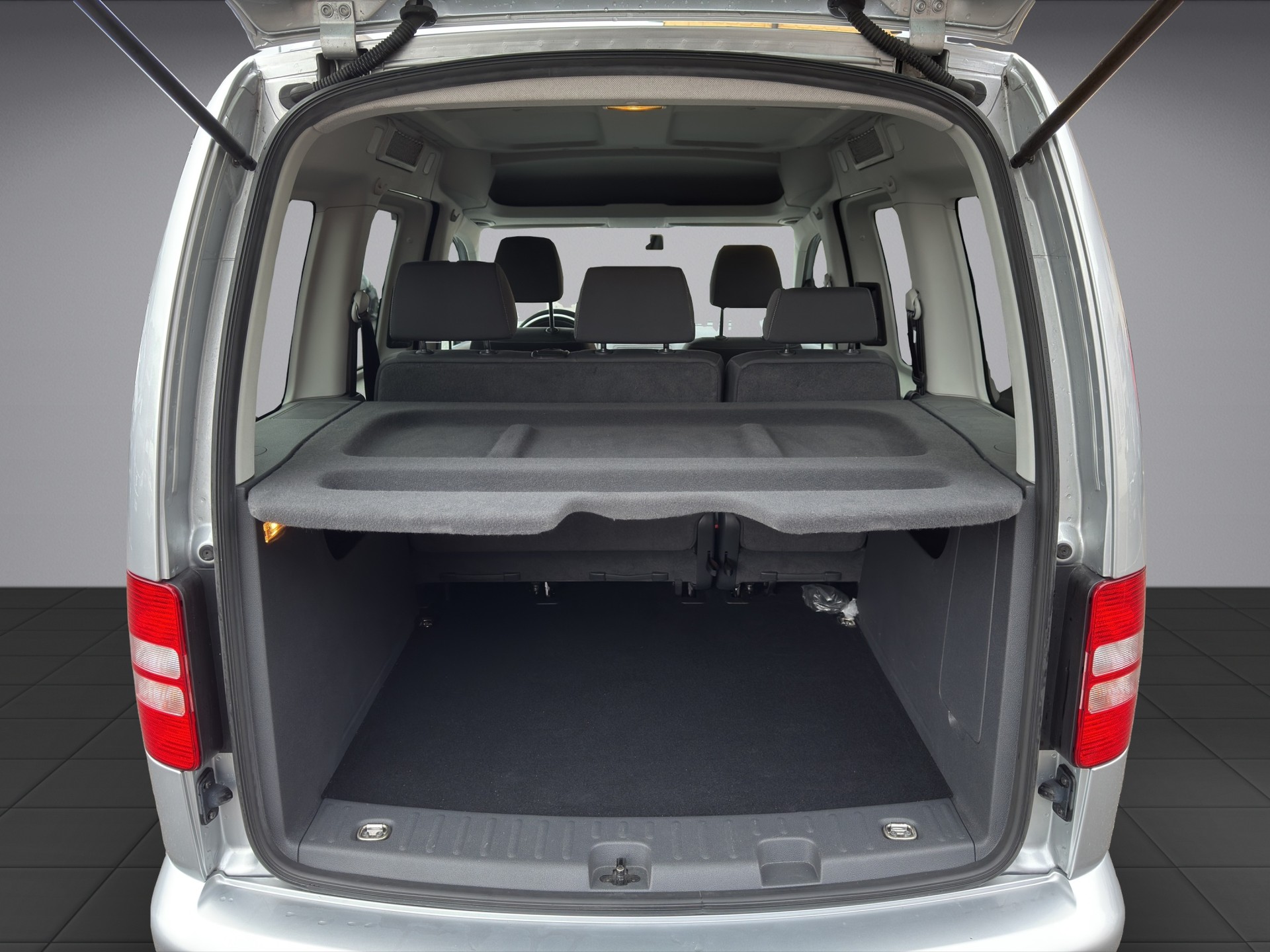 VW Caddy 1.2 TSI Trendline-image-5