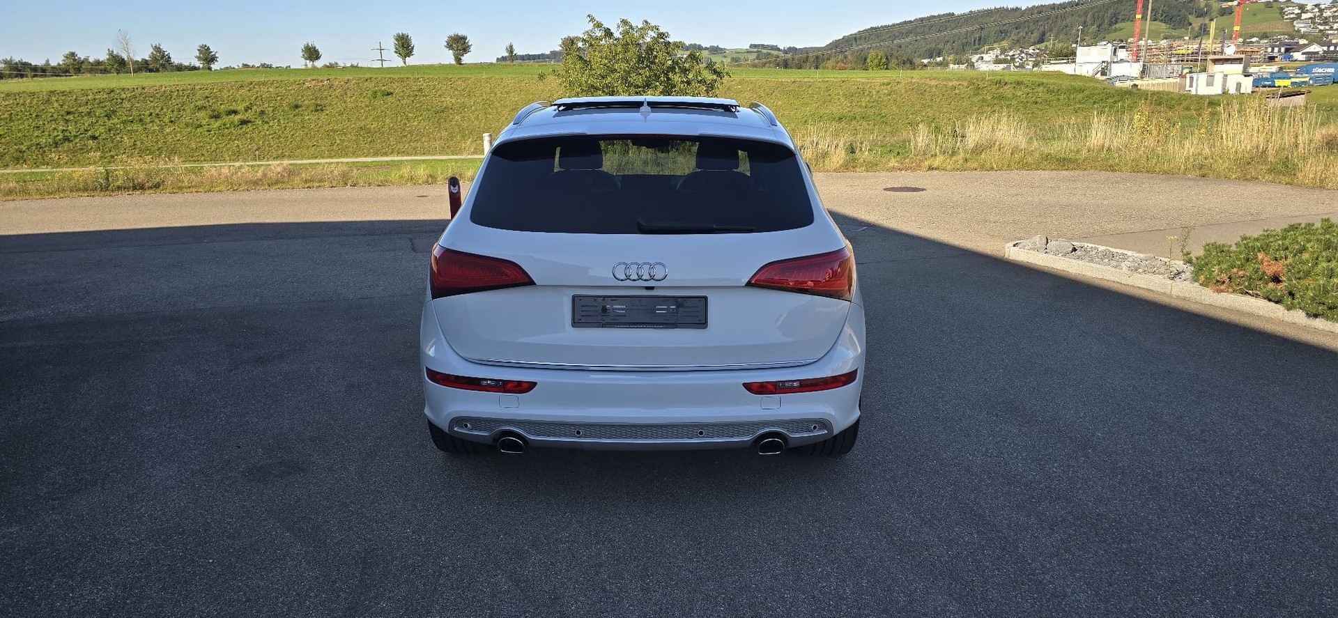 AUDI Q5 2.0 TFSI quattro-image-5