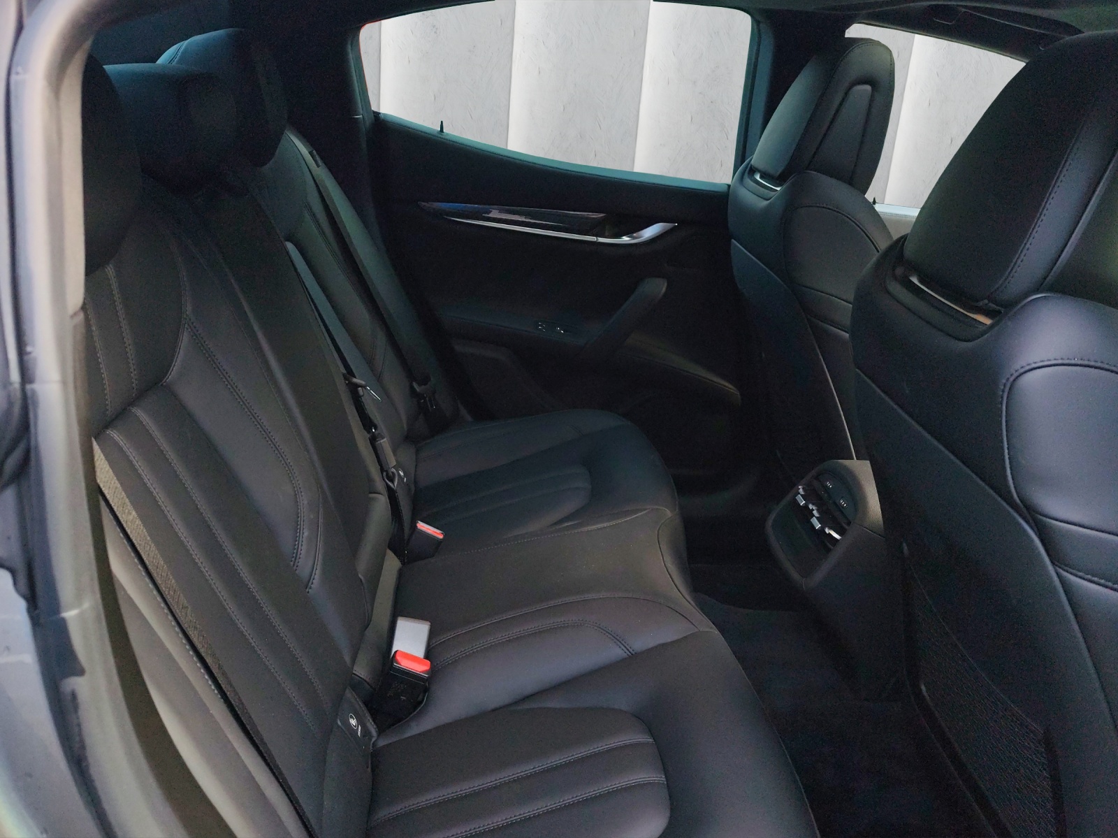 MASERATI Ghibli S Q4 3.0 GranSport Automatica-image-9