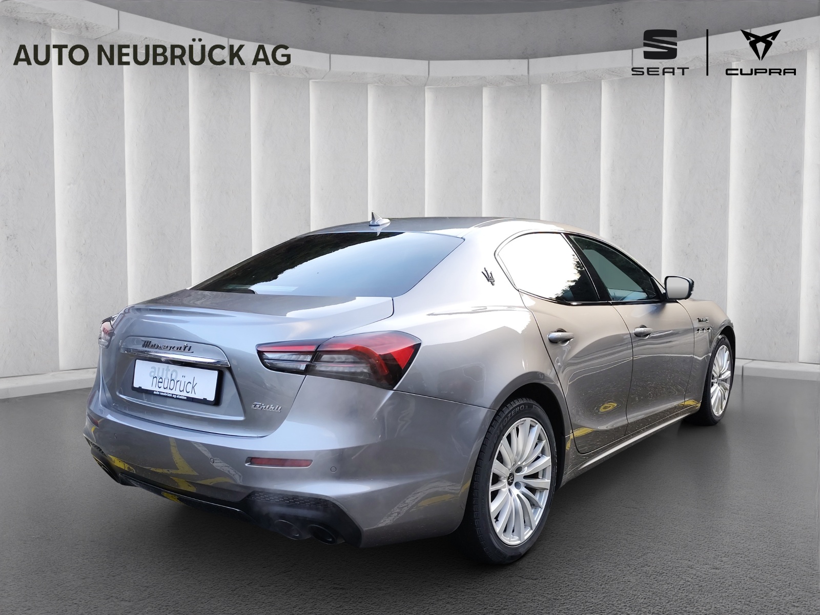 MASERATI Ghibli S Q4 3.0 GranSport Automatica-image-3
