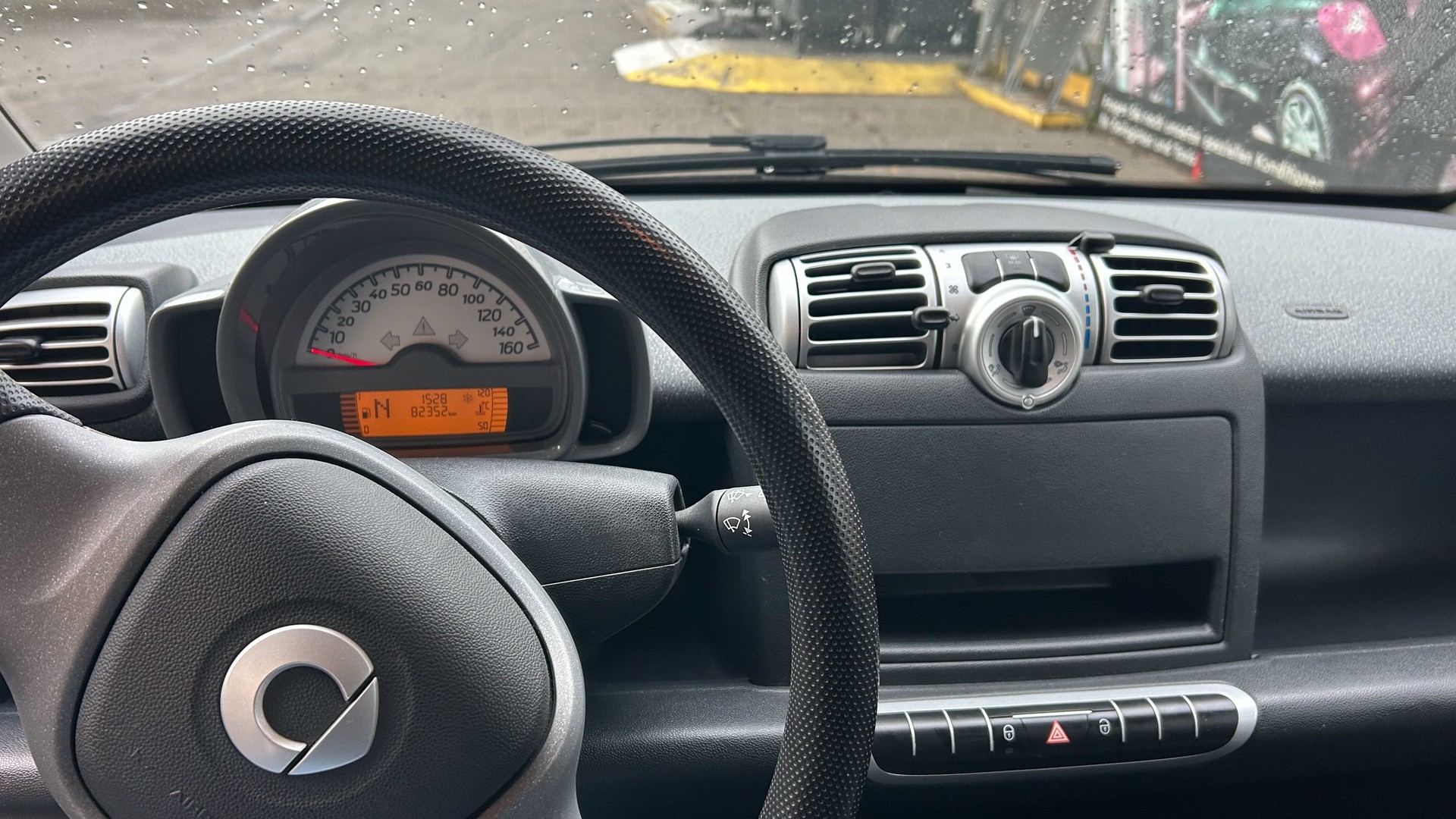 SMART fortwo pure softouch-image-2