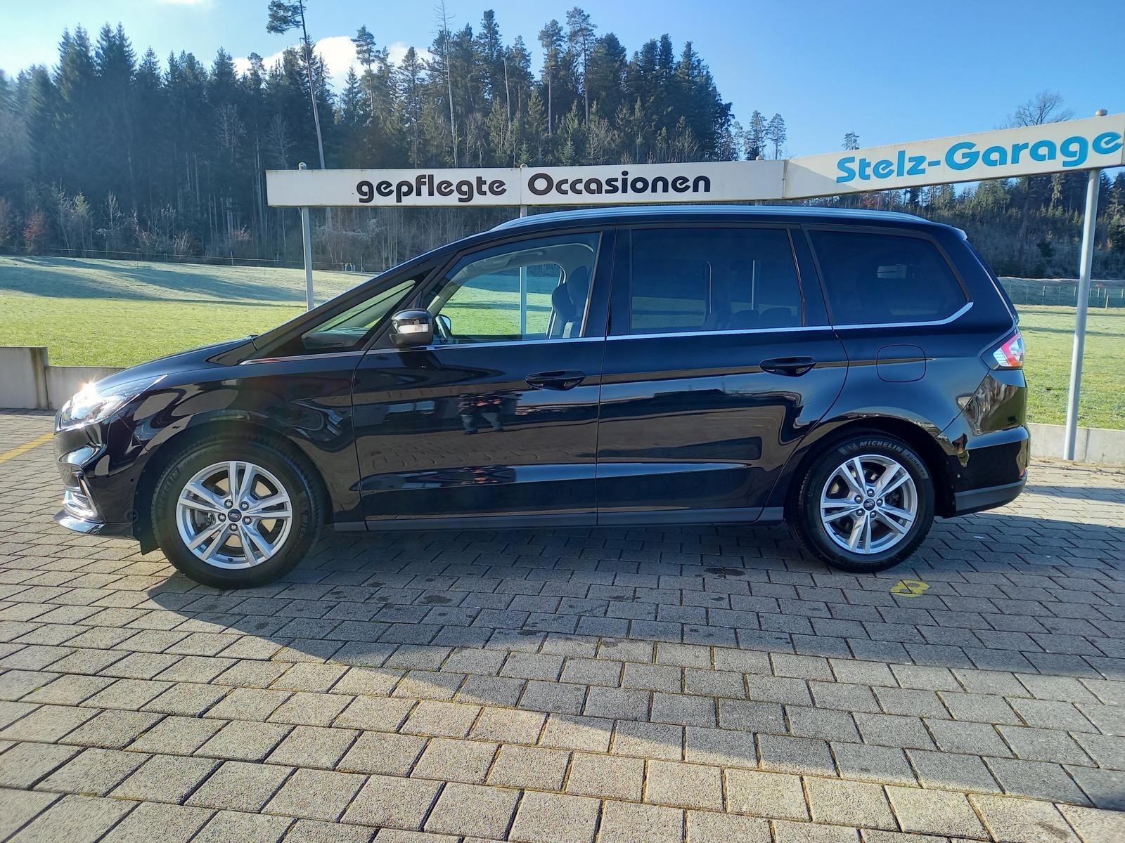 FORD Galaxy 2.5 FHEV Titanium 7Pl CVT-image-2