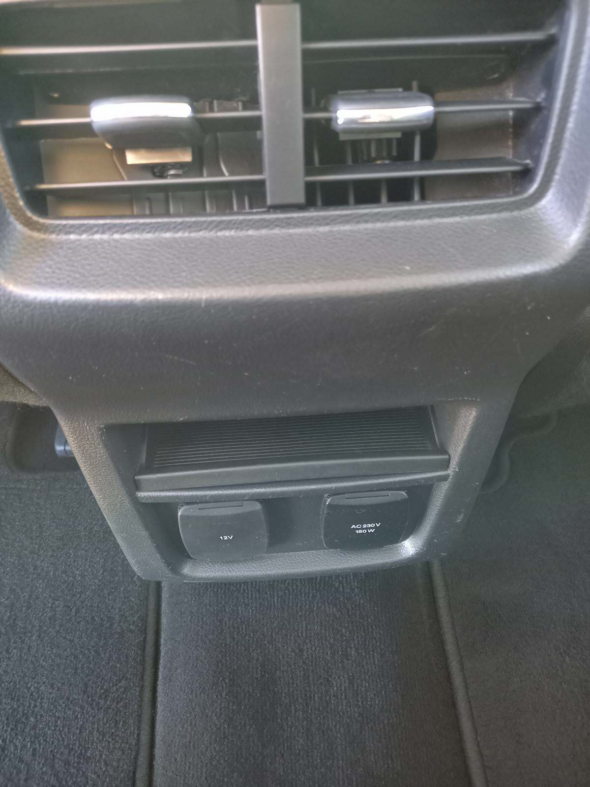 FORD Galaxy 2.5 FHEV Titanium 7Pl CVT-image-12