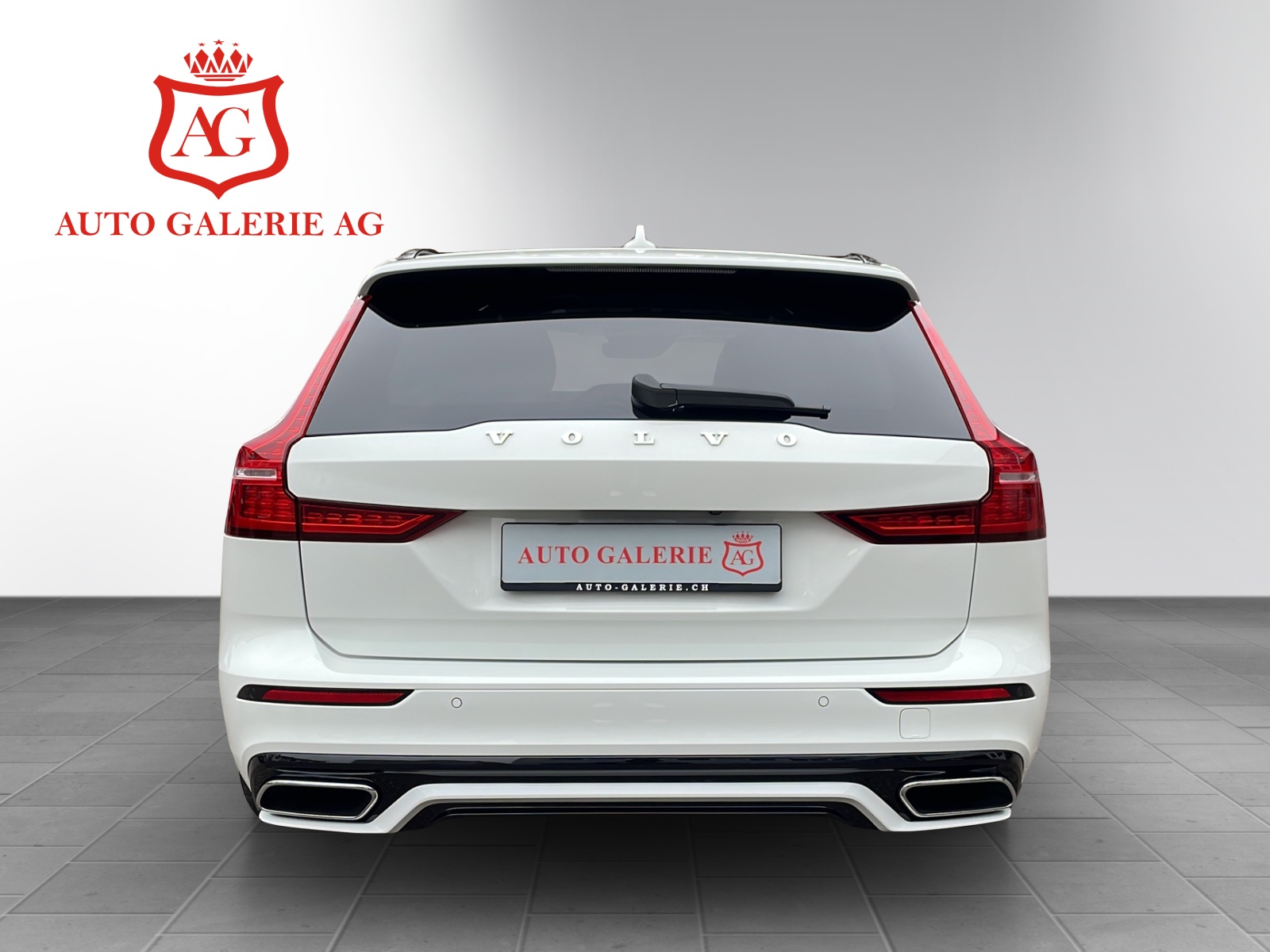 VOLVO V60 T6 AWD R-Design Geartronic-showroom-element-3