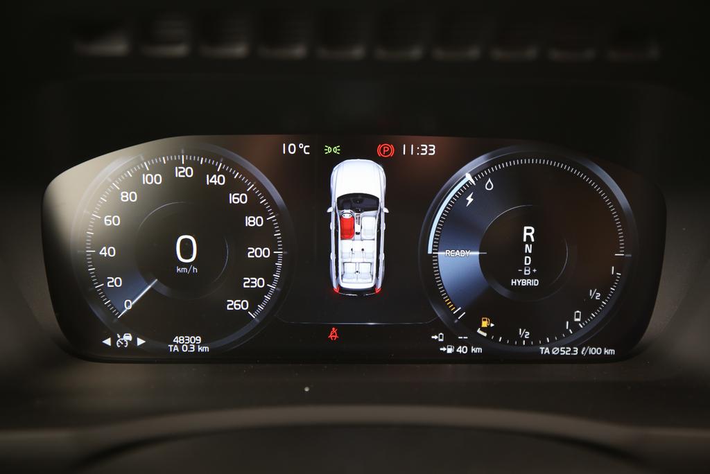 VOLVO XC90 2.0 T8 TE Inscription 7P. eAWD-image-16