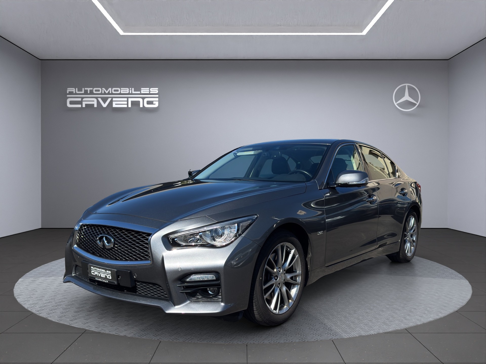 INFINITI Q50 2.0 Premium Tech Automatic-image-0