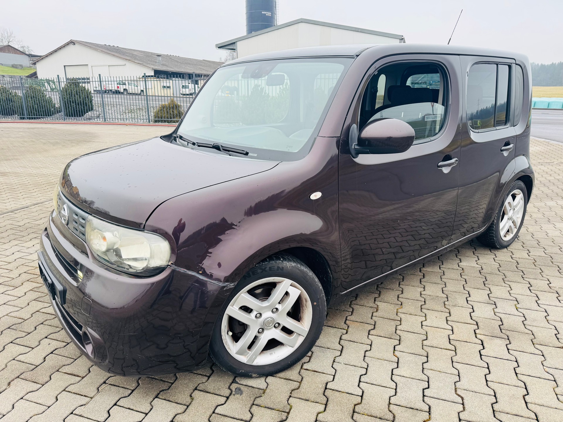 NISSAN Cube 1.6-image-1