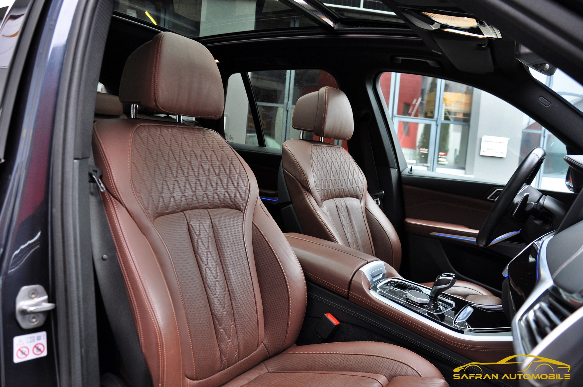 BMW X5 xDrive M50d Steptronic-image-9