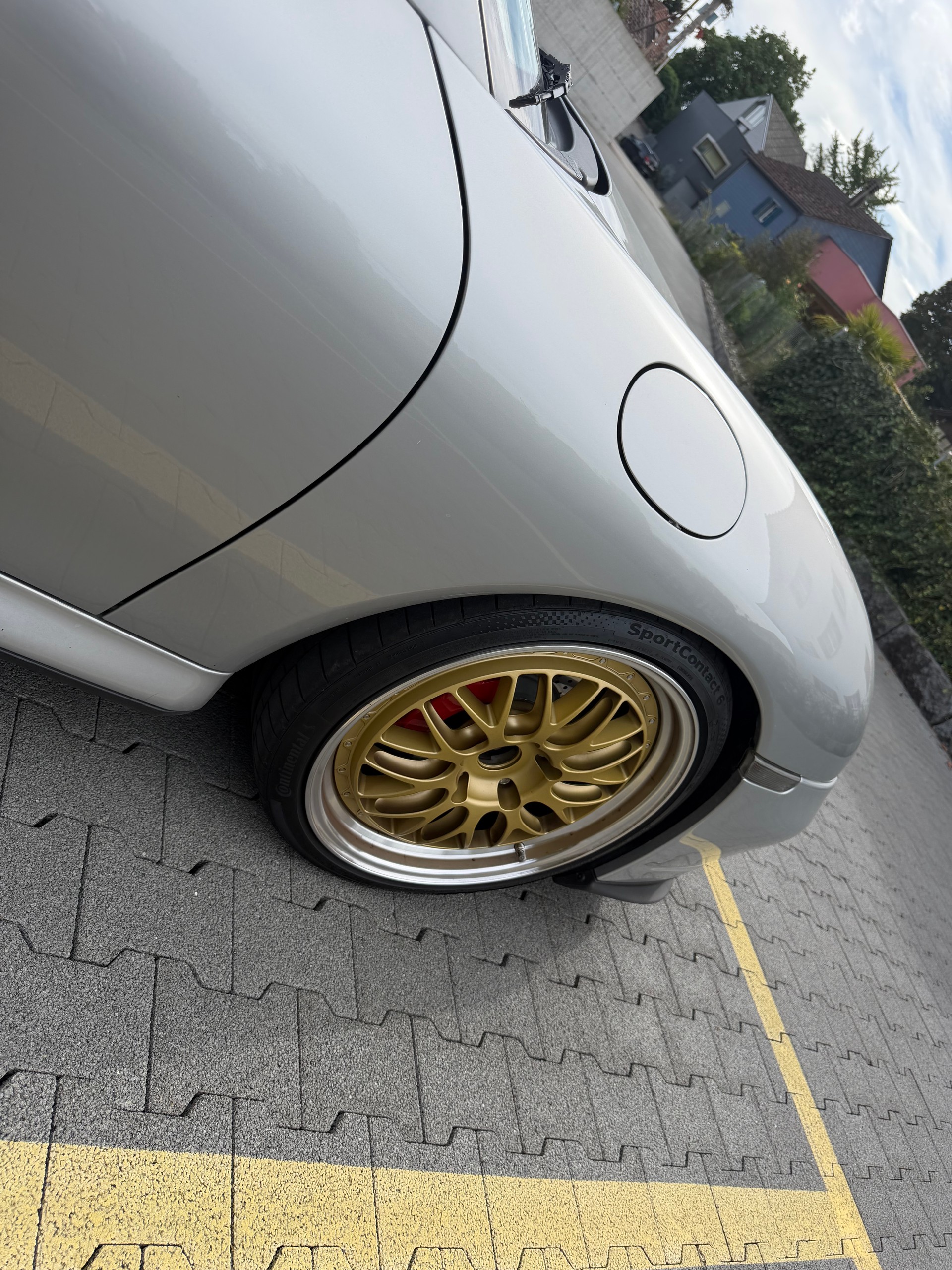 PORSCHE 911 Carrera 4 S-image-3