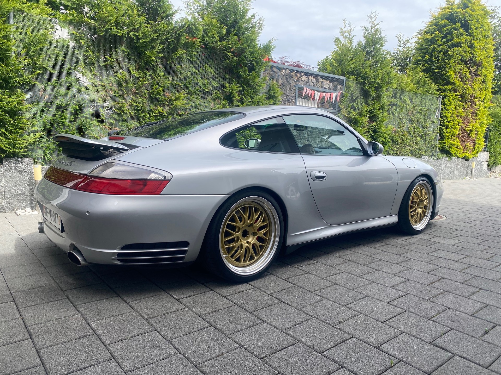 PORSCHE 911 Carrera 4 S-image-4