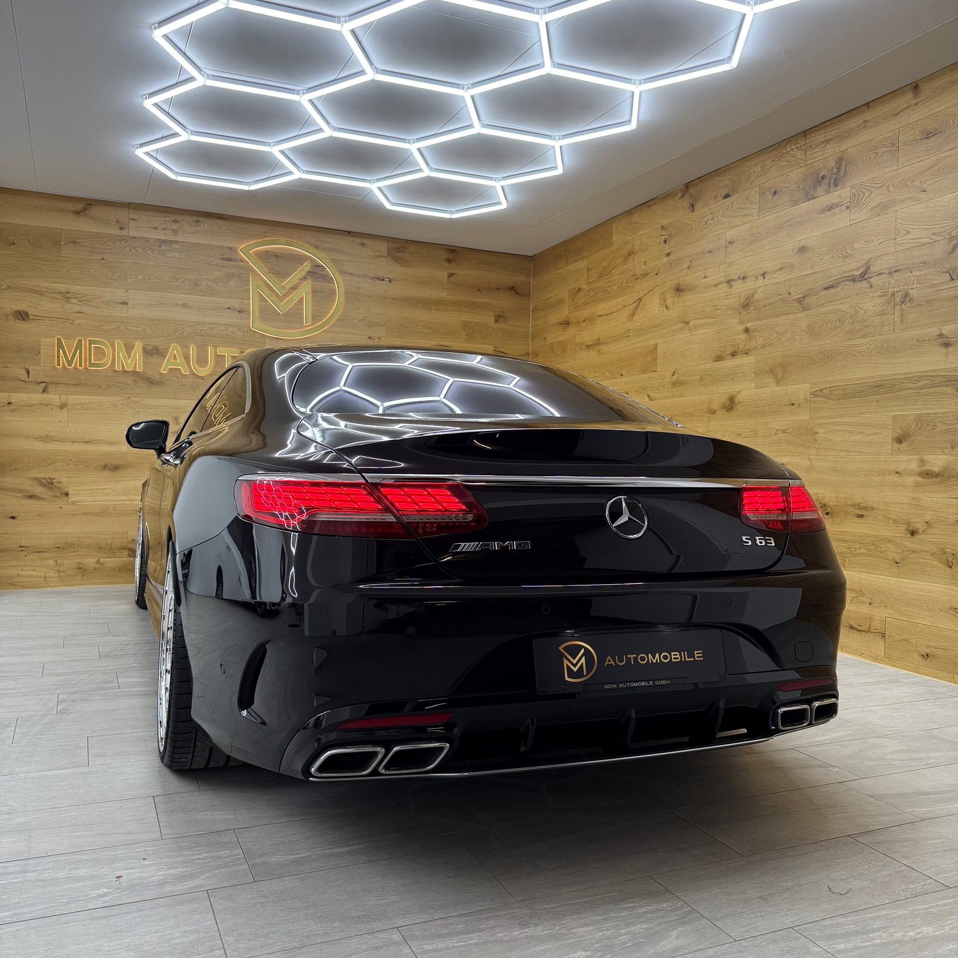 MERCEDES-BENZ S 63 AMG Coupé 4Matic Speedshift MCT-image-5