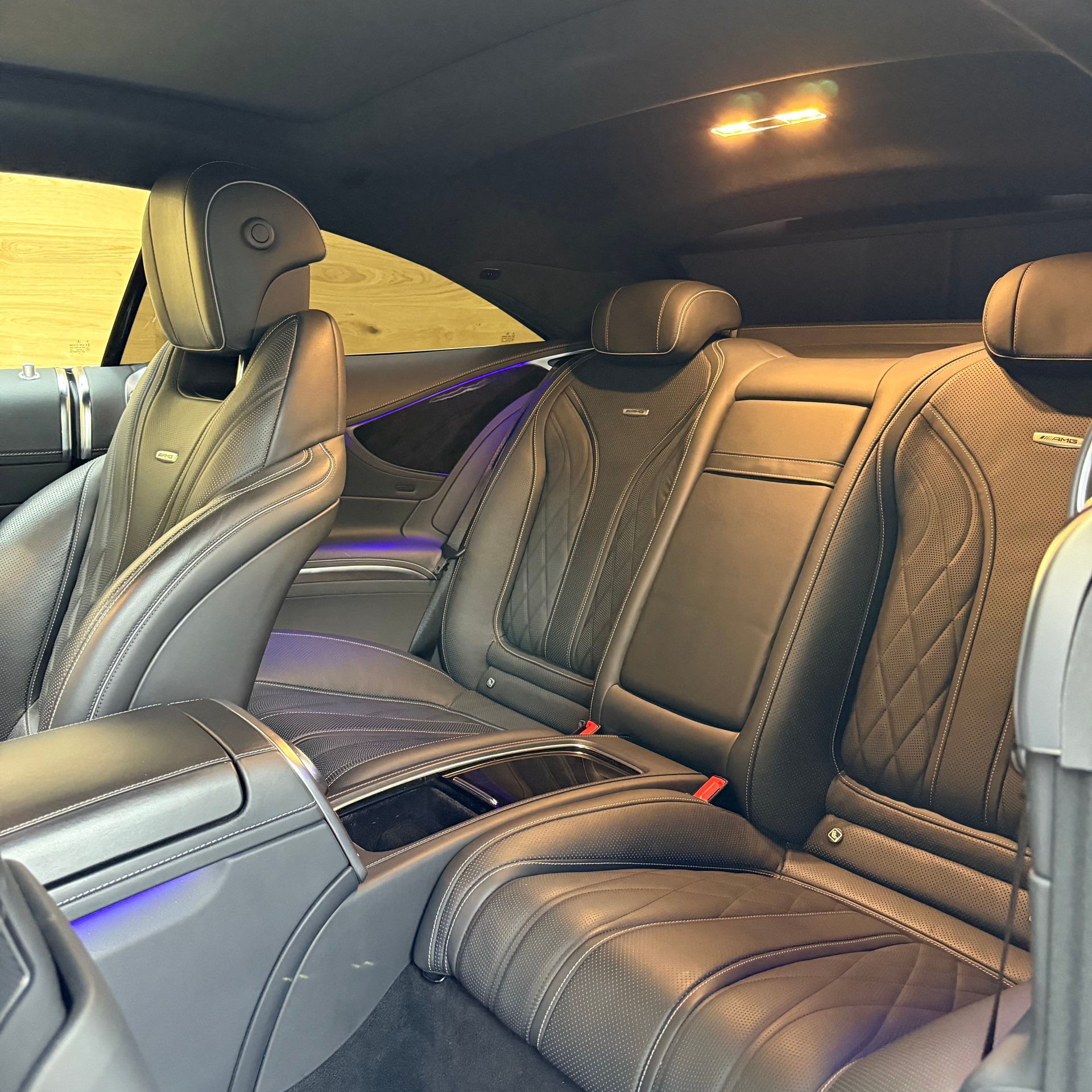 MERCEDES-BENZ S 63 AMG Coupé 4Matic Speedshift MCT-image-13