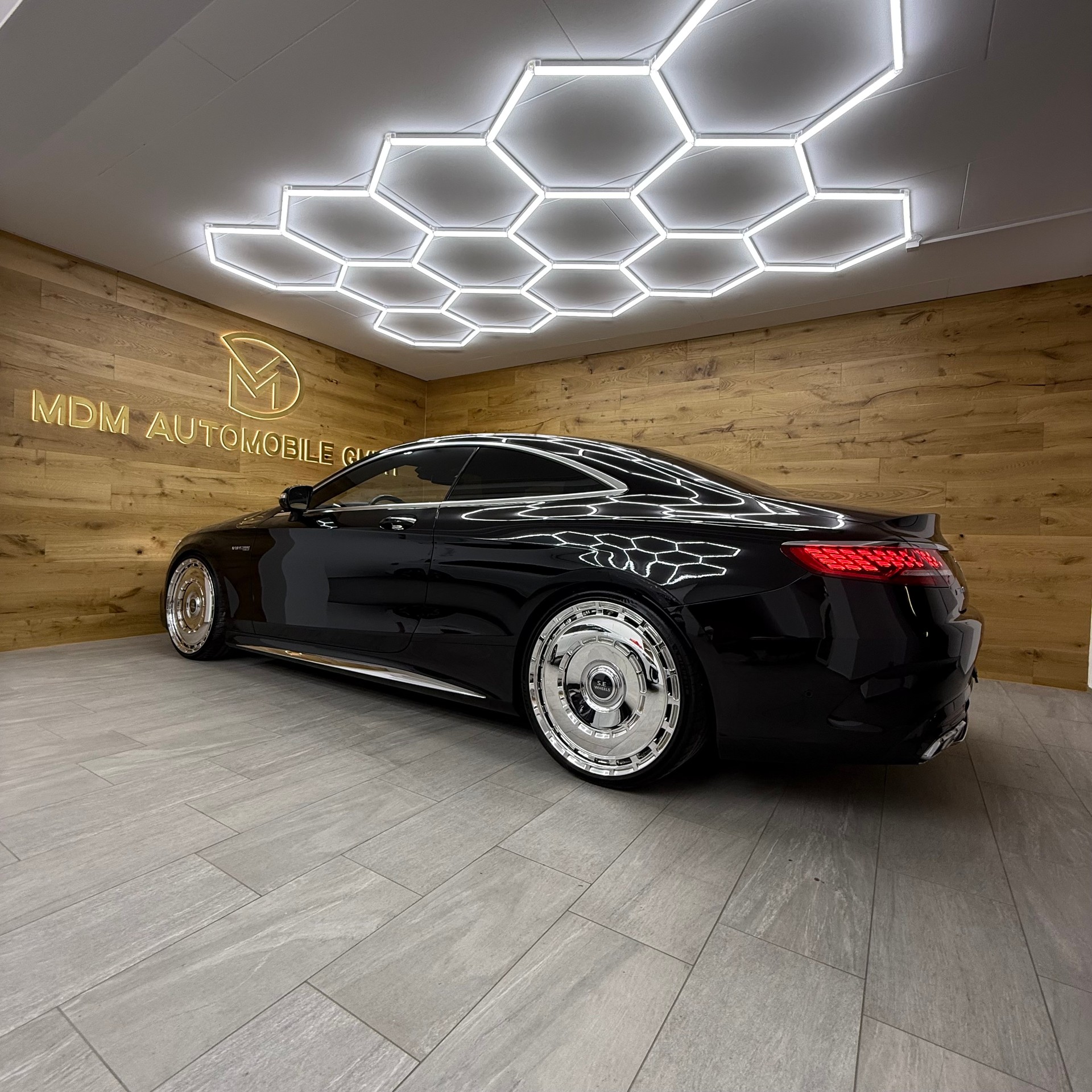 MERCEDES-BENZ S 63 AMG Coupé 4Matic Speedshift MCT-image-19