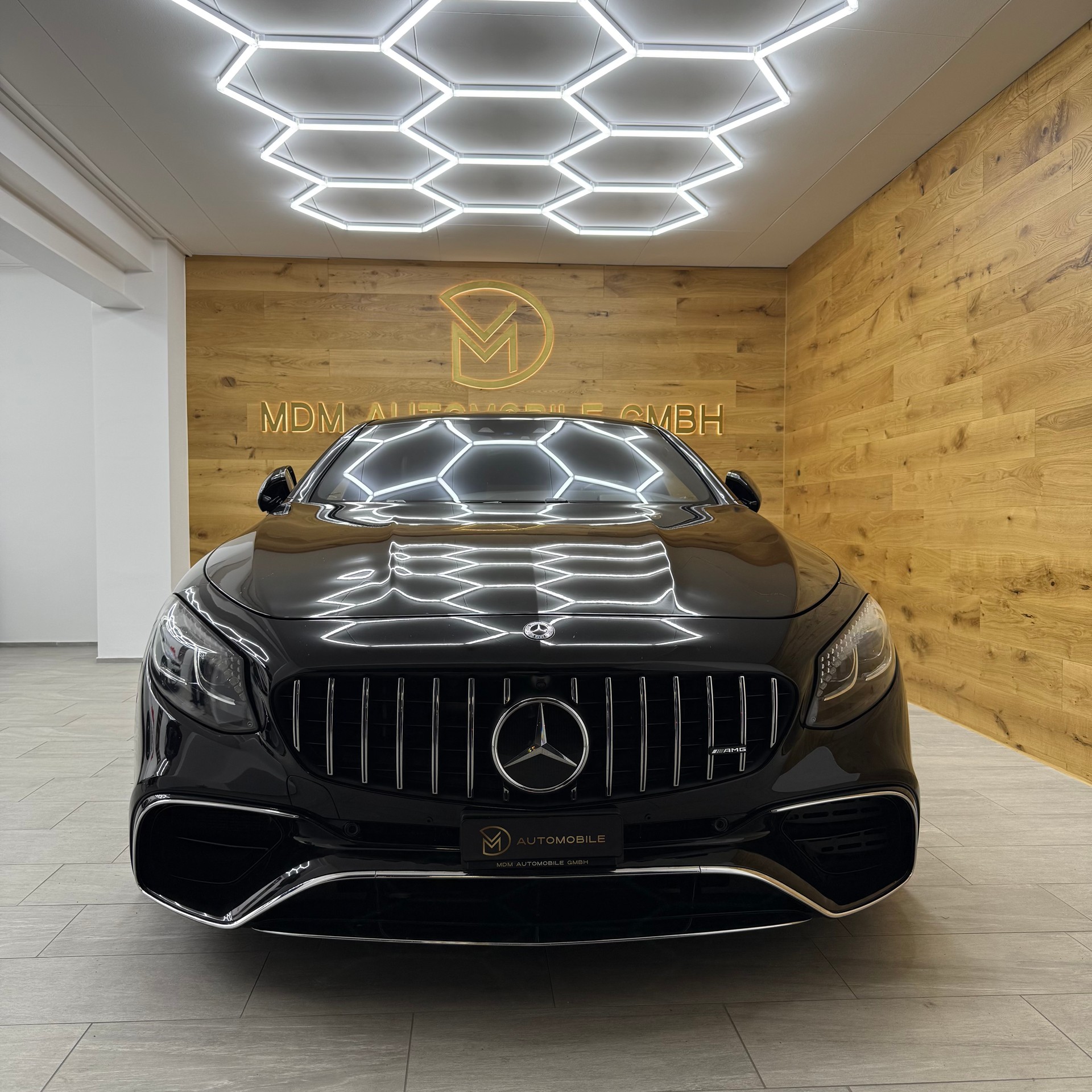 MERCEDES-BENZ S 63 AMG Coupé 4Matic Speedshift MCT-showroom-element-3