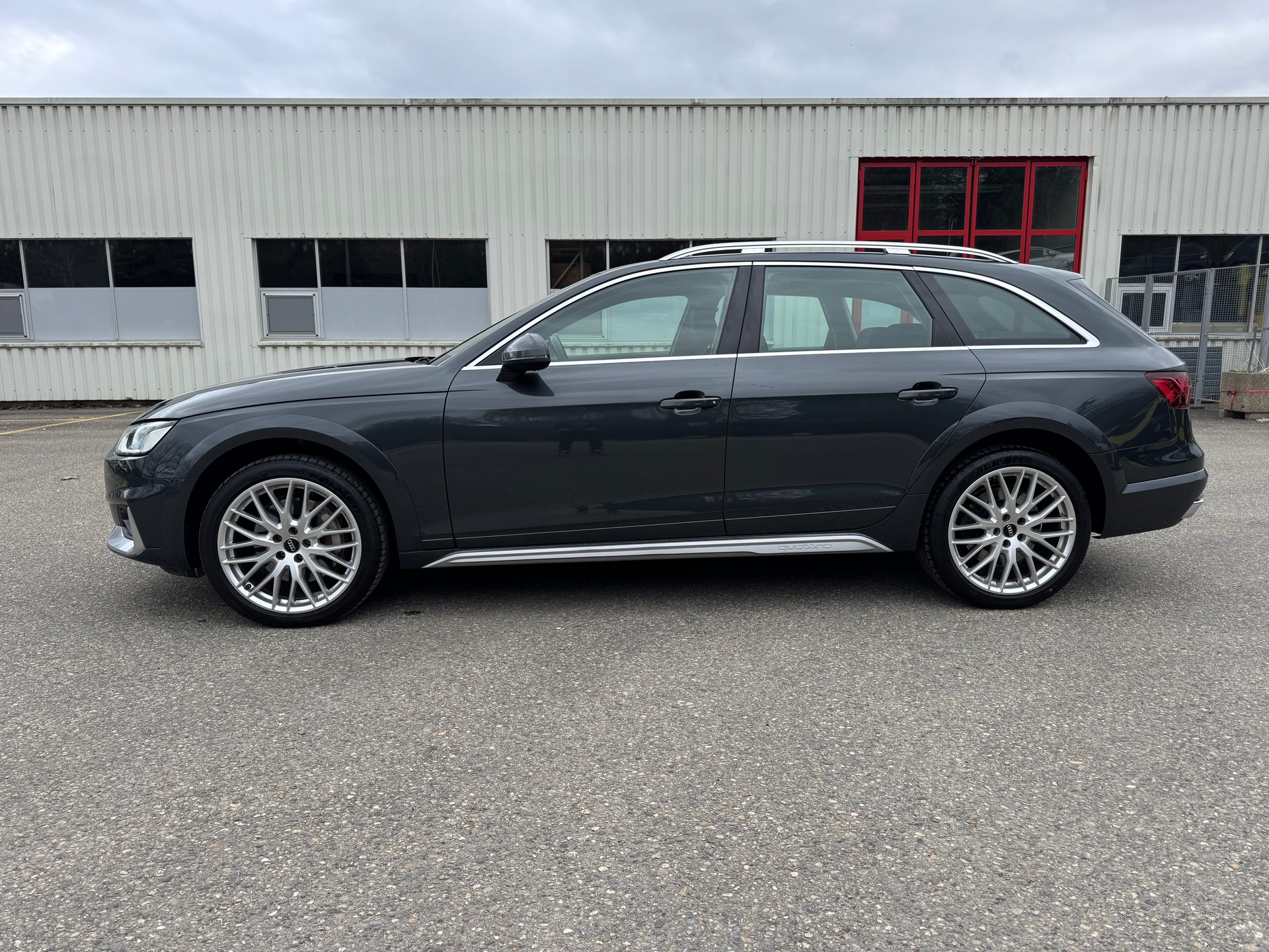 AUDI A4 allroad 45 TDI quattro tiptronic-image-4