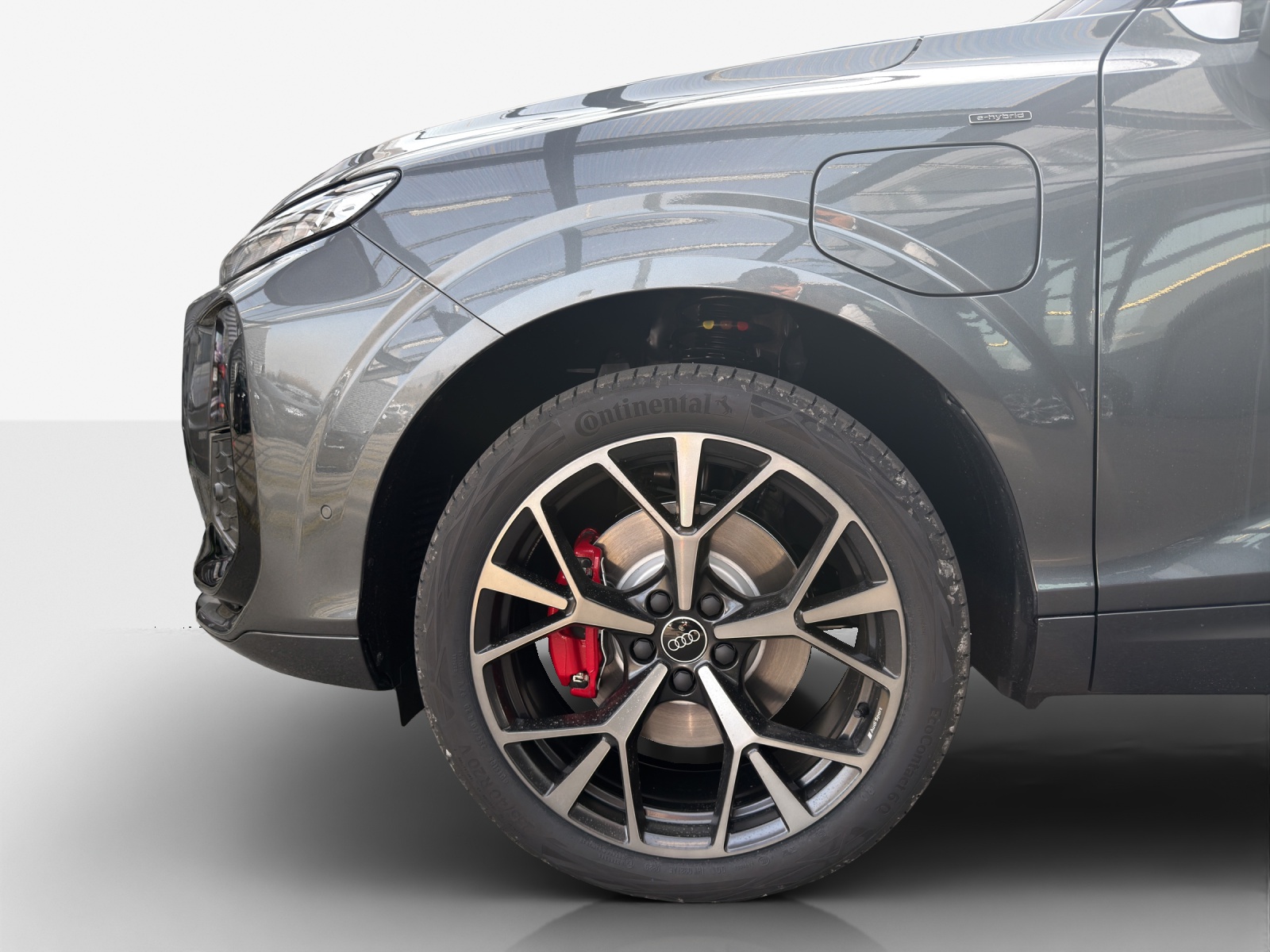 AUDI Q3 Sportback e-hybrid 200 kW S tronig-image-13