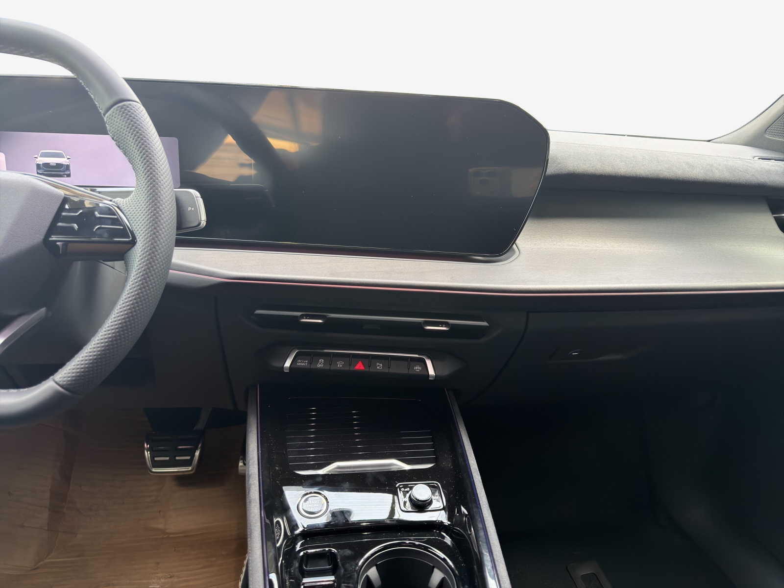 AUDI Q3 Sportback e-hybrid 200 kW S tronig-image-10
