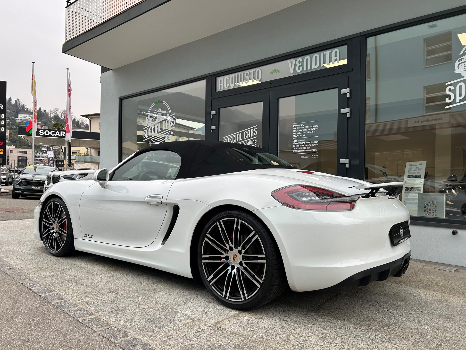 PORSCHE Boxster 3.4 GTS PDK-image-2
